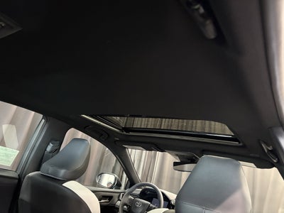2026 Toyota Camry SE FWD