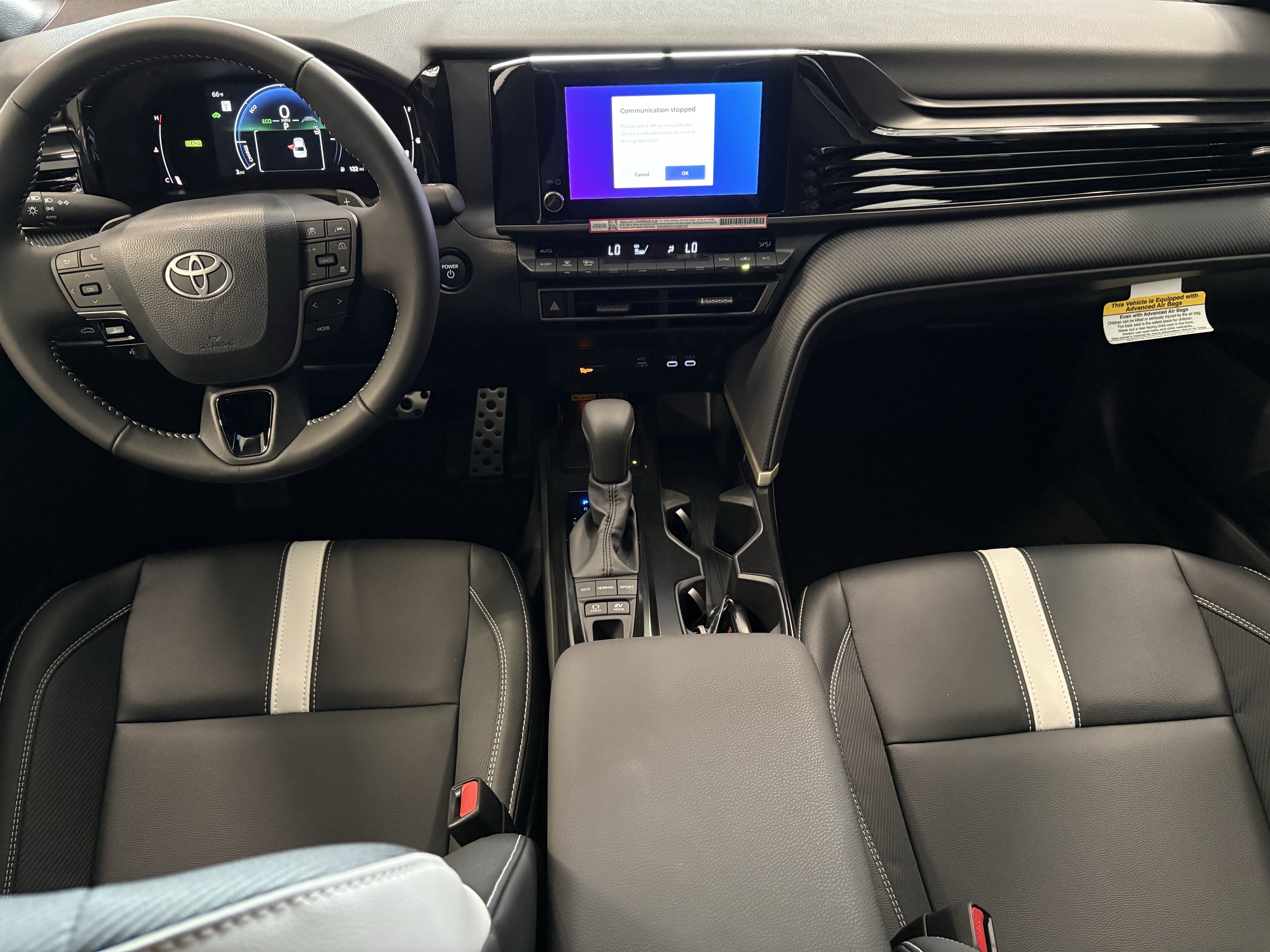 2026 Toyota Camry SE FWD