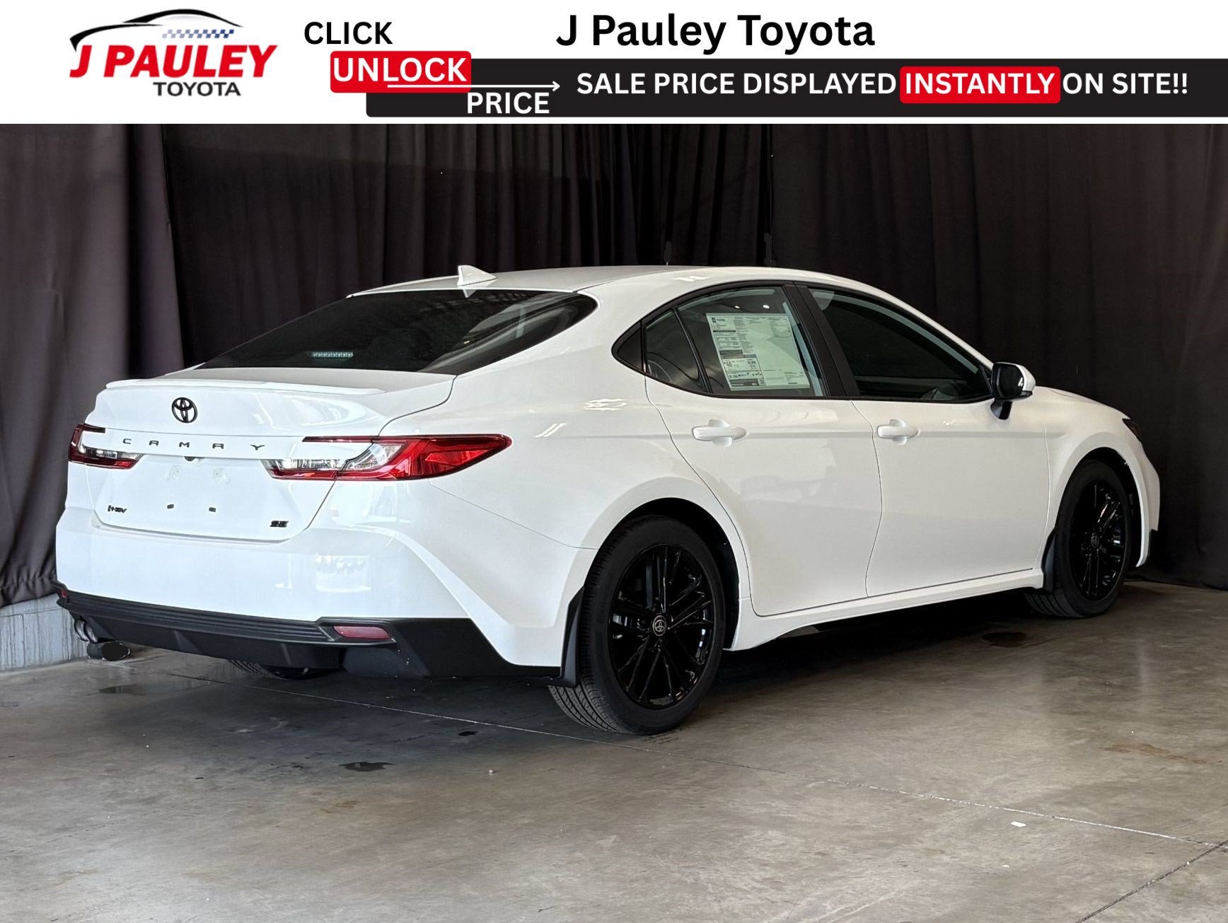 2026 Toyota Camry SE FWD