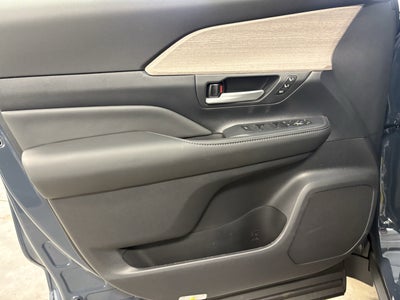 2026 Toyota Grand Highlander Hybrid Limited AWD