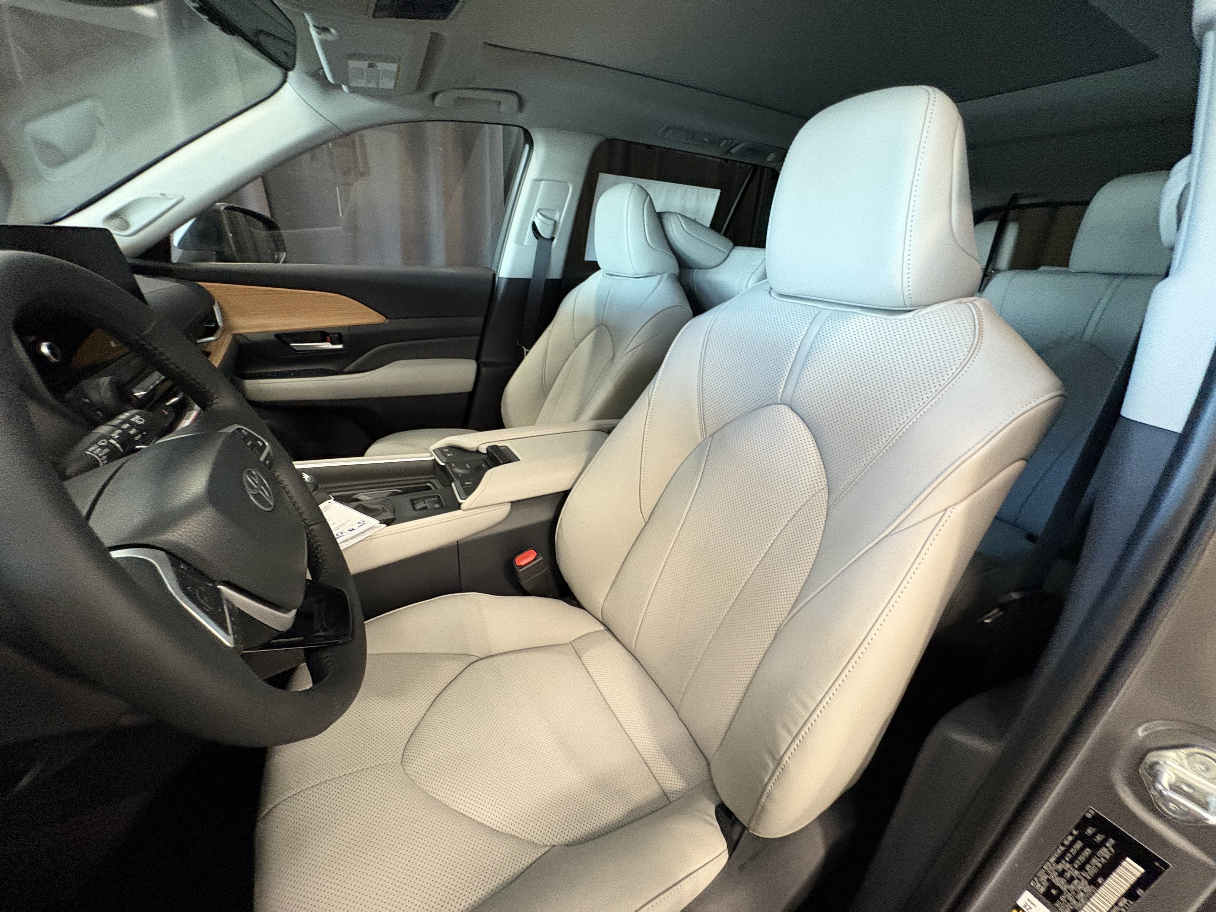 2026 Toyota Grand Highlander Hybrid Limited AWD