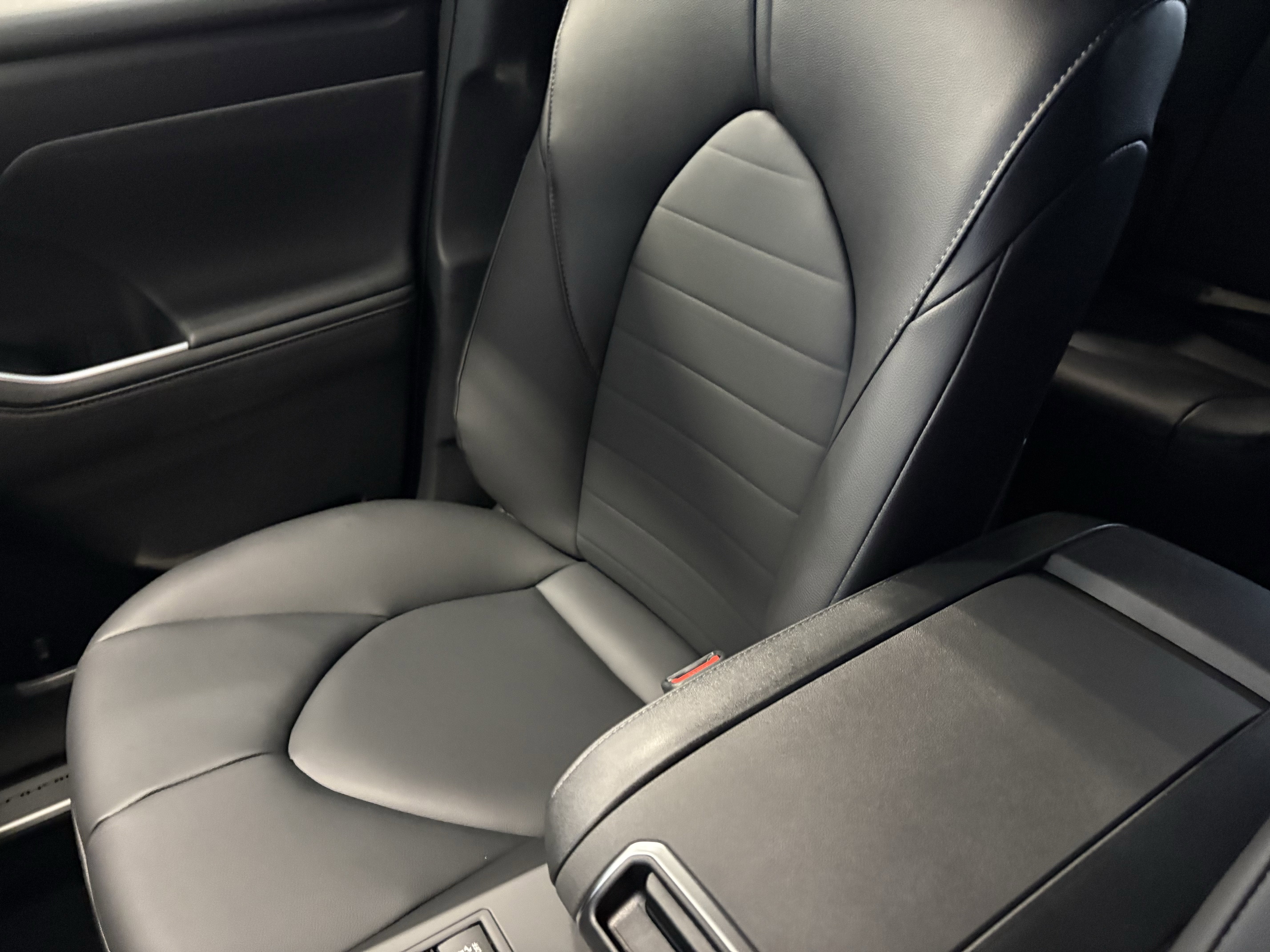 2026 Toyota Highlander Hybrid XLE AWD