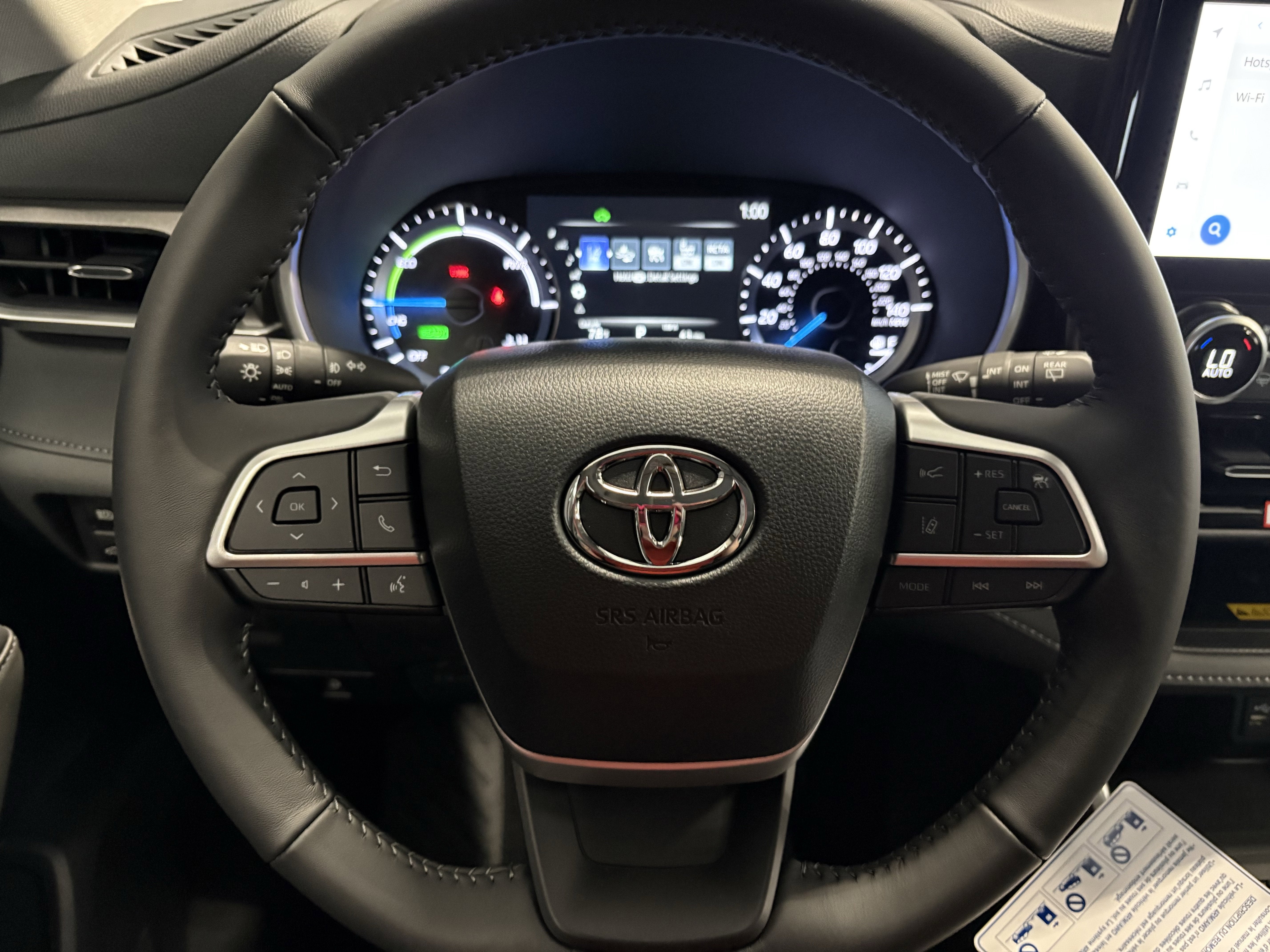 2026 Toyota Highlander Hybrid XLE AWD