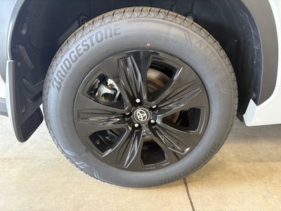 2026 Toyota Highlander Hybrid XLE AWD