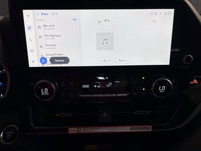 2026 Toyota Highlander Hybrid XLE AWD