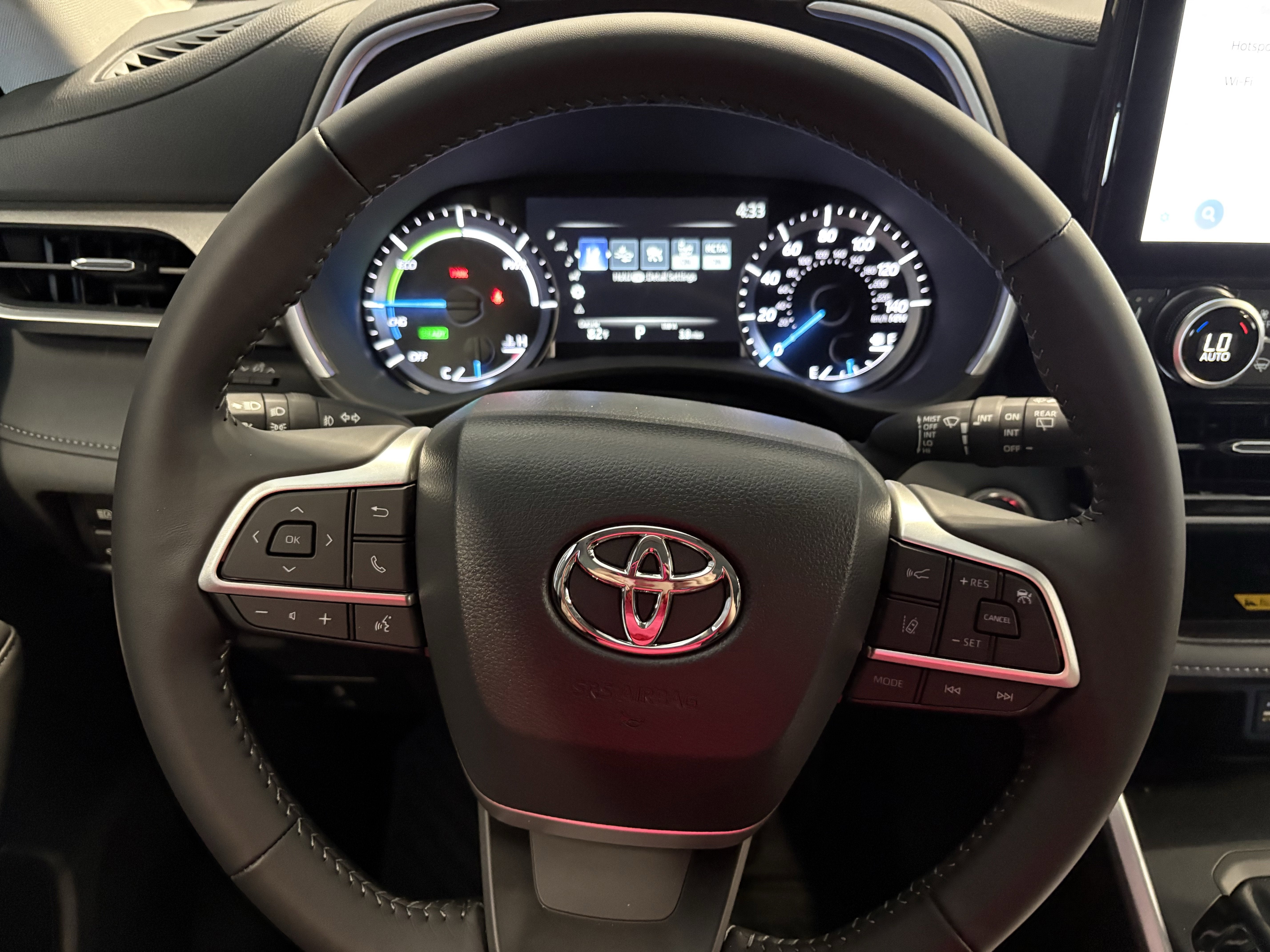 2026 Toyota Highlander Hybrid XLE AWD