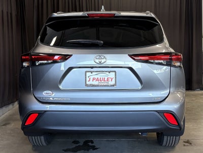 2026 Toyota Highlander Hybrid XLE AWD