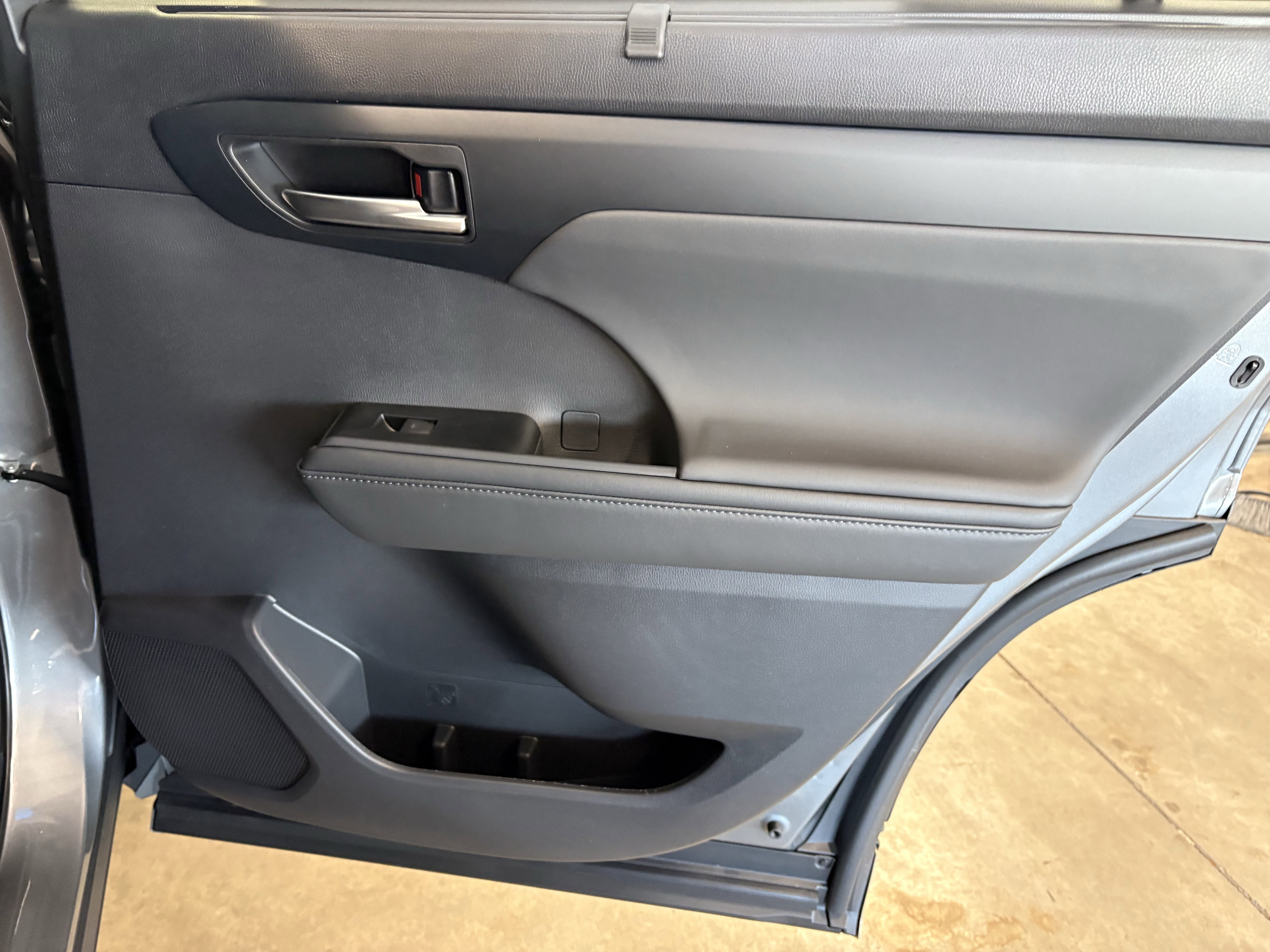 2026 Toyota Highlander Hybrid XLE AWD