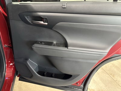 2026 Toyota Highlander XLE AWD