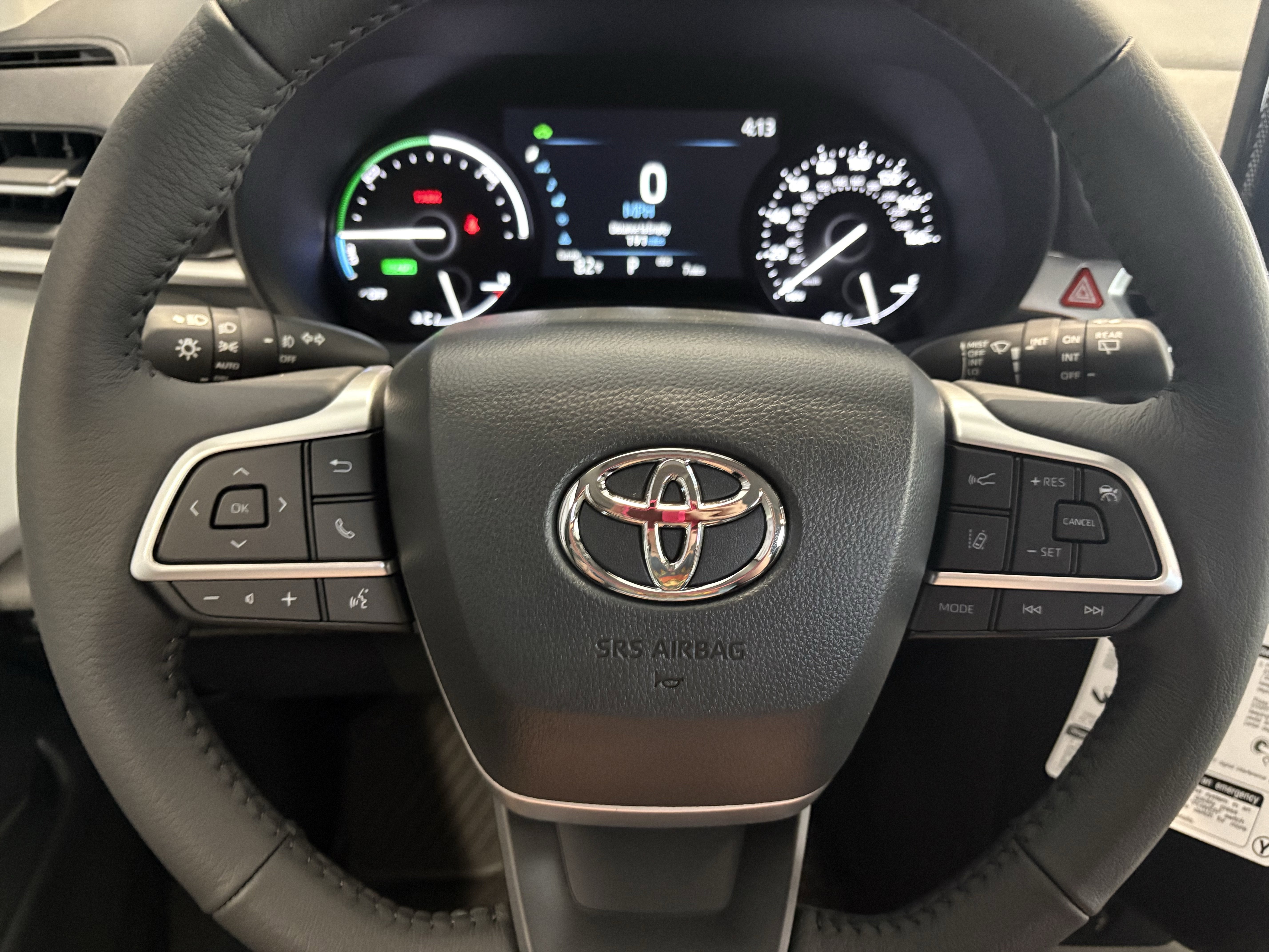 2026 Toyota Sienna XLE FWD