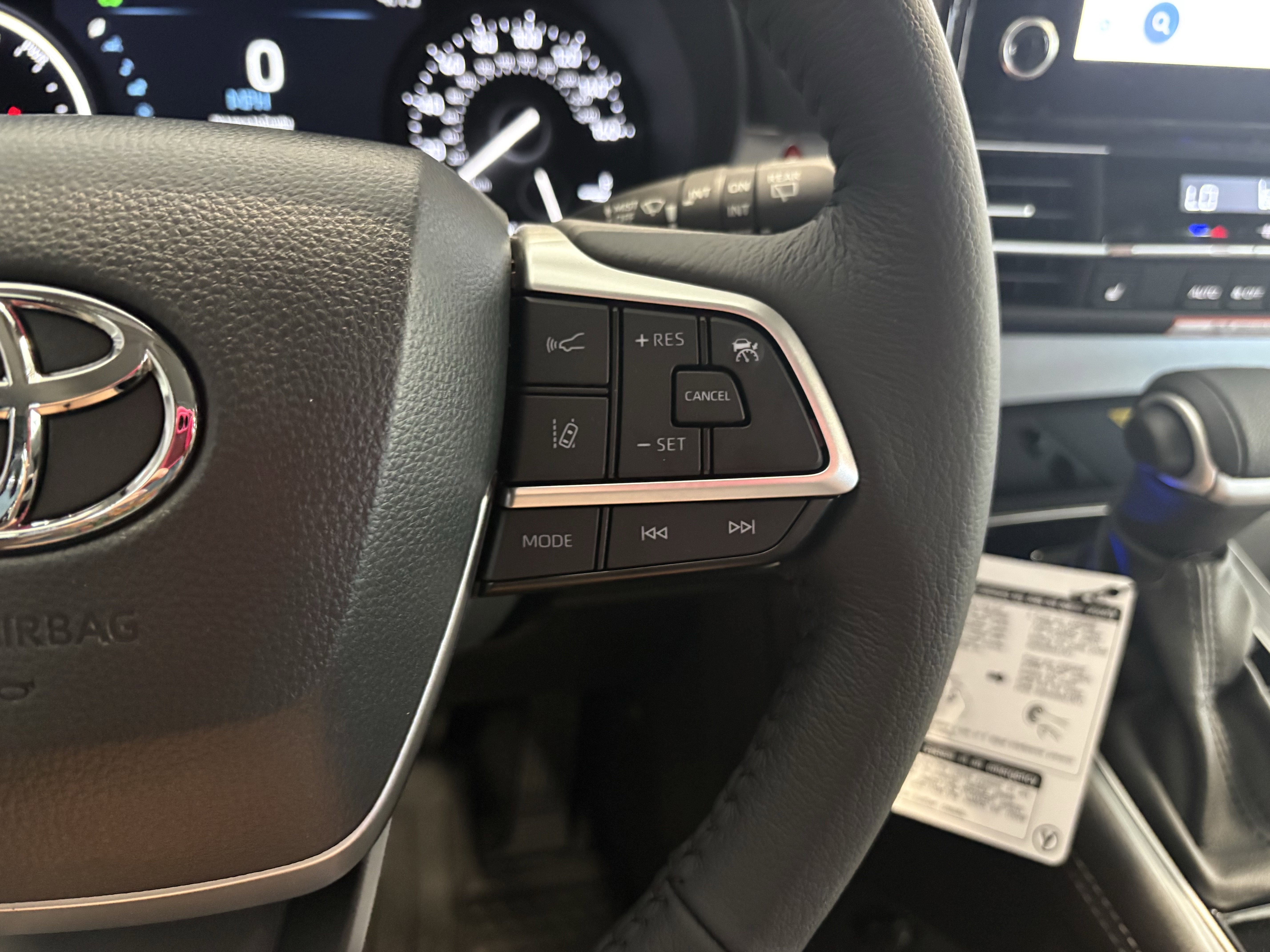 2026 Toyota Sienna XLE FWD