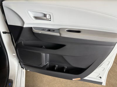 2026 Toyota Sienna XLE FWD