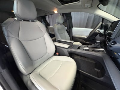 2026 Toyota Sienna XLE FWD