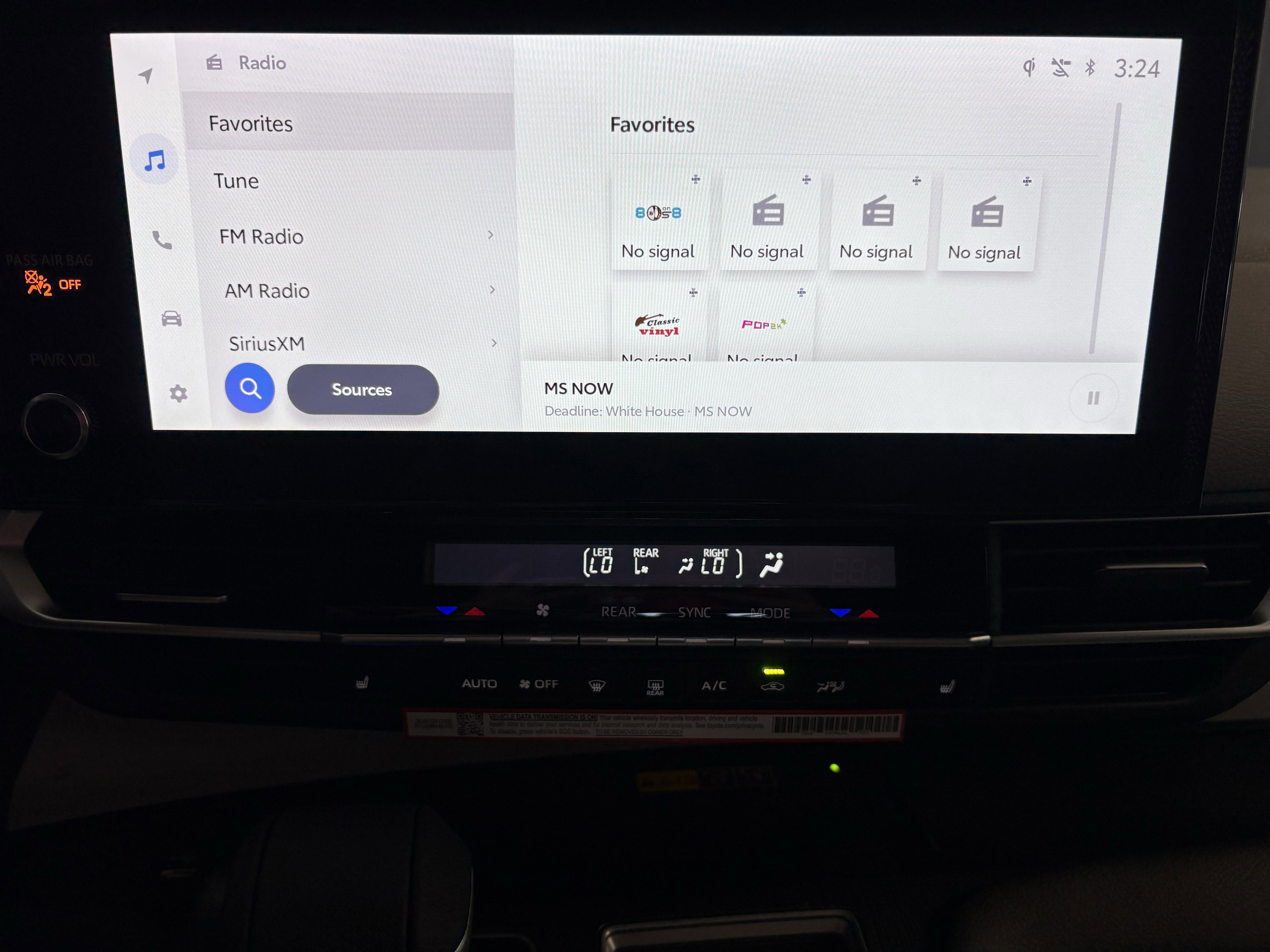 2026 Toyota Sienna XLE FWD