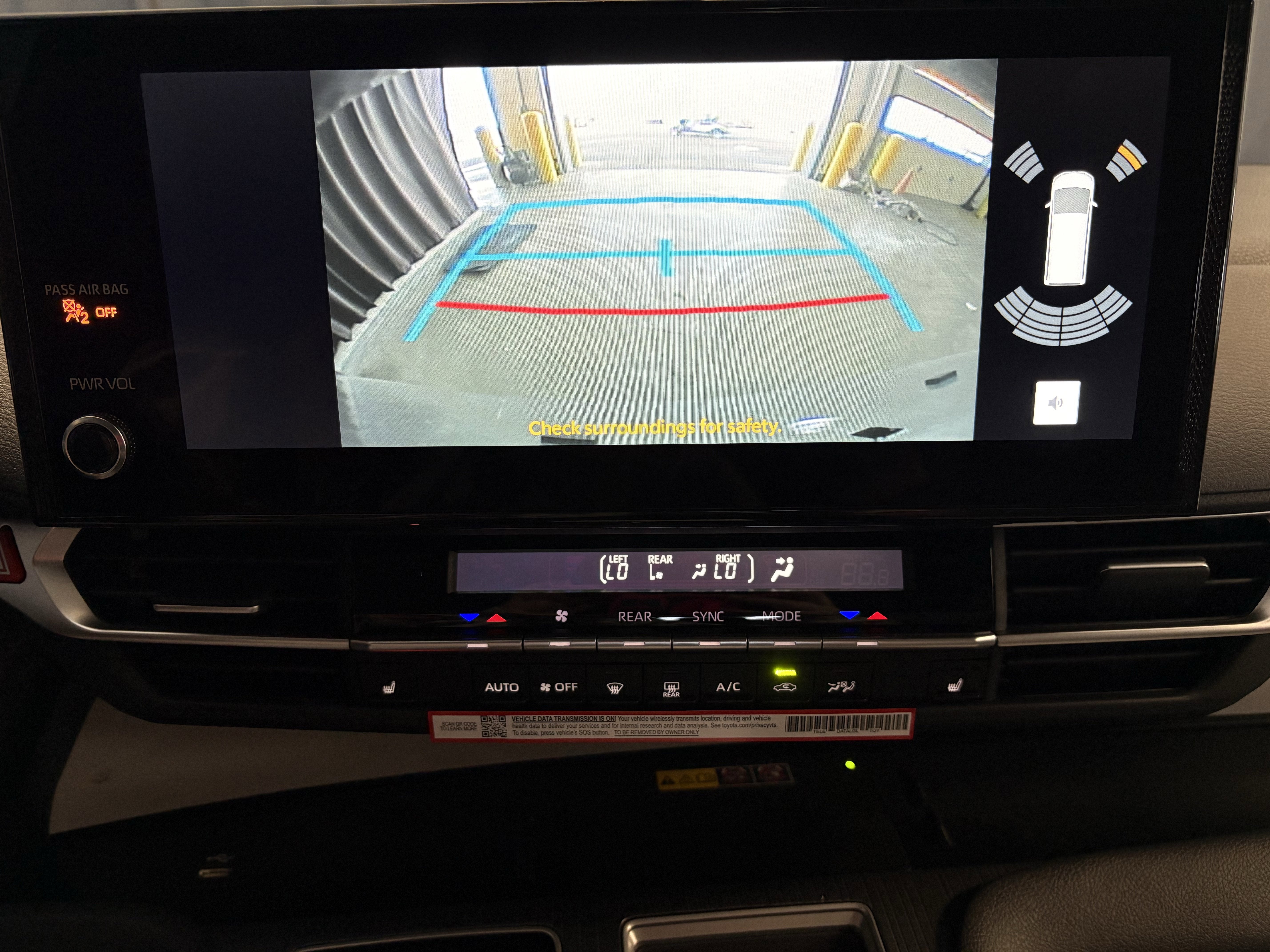 2026 Toyota Sienna XLE FWD