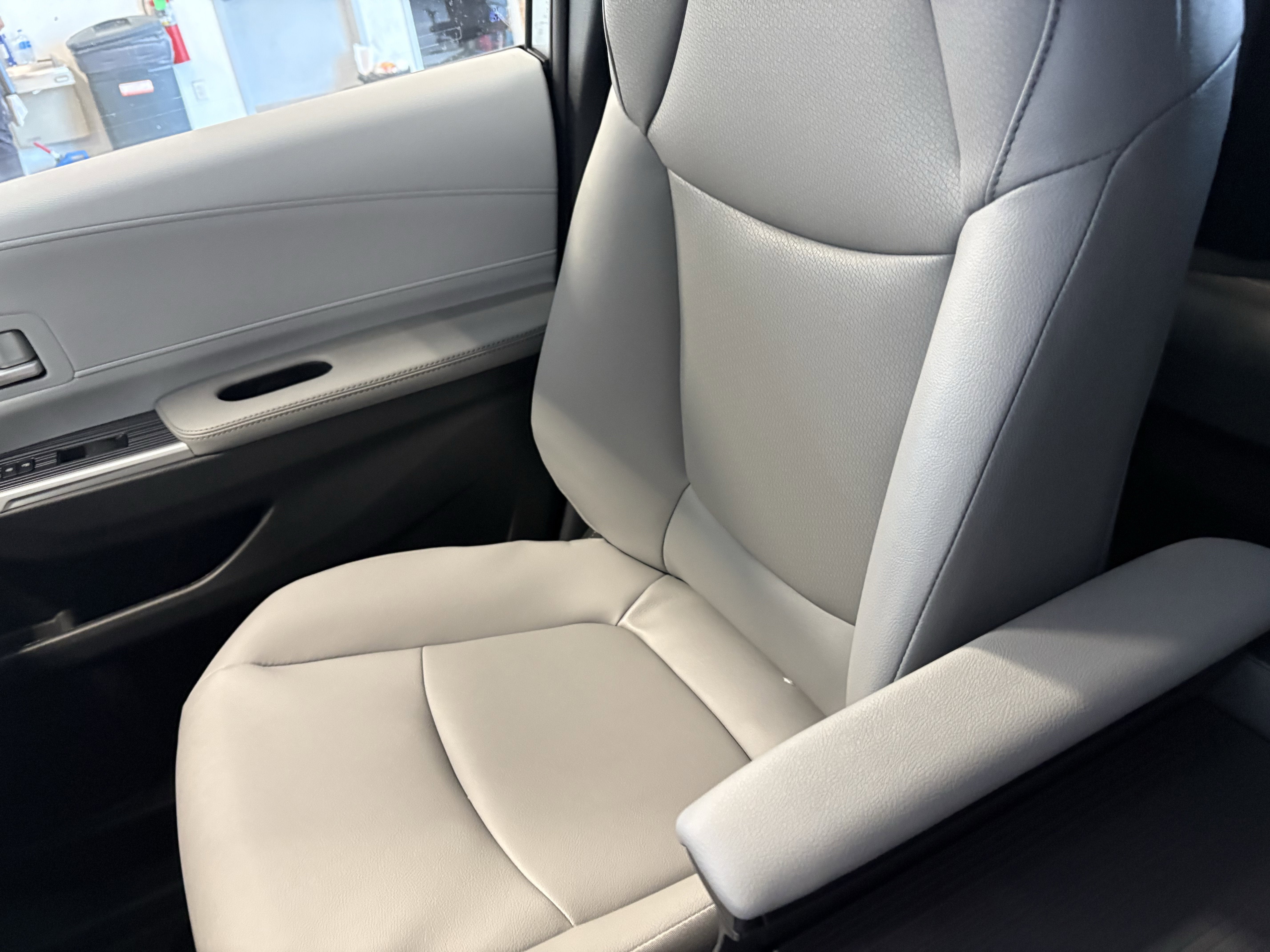 2026 Toyota Sienna XLE FWD