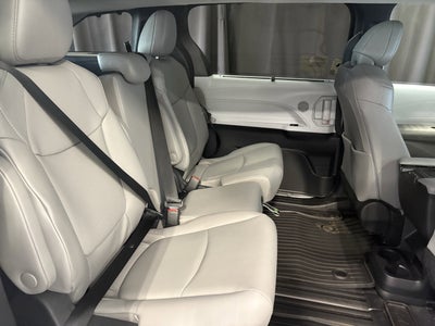 2026 Toyota Sienna XLE FWD