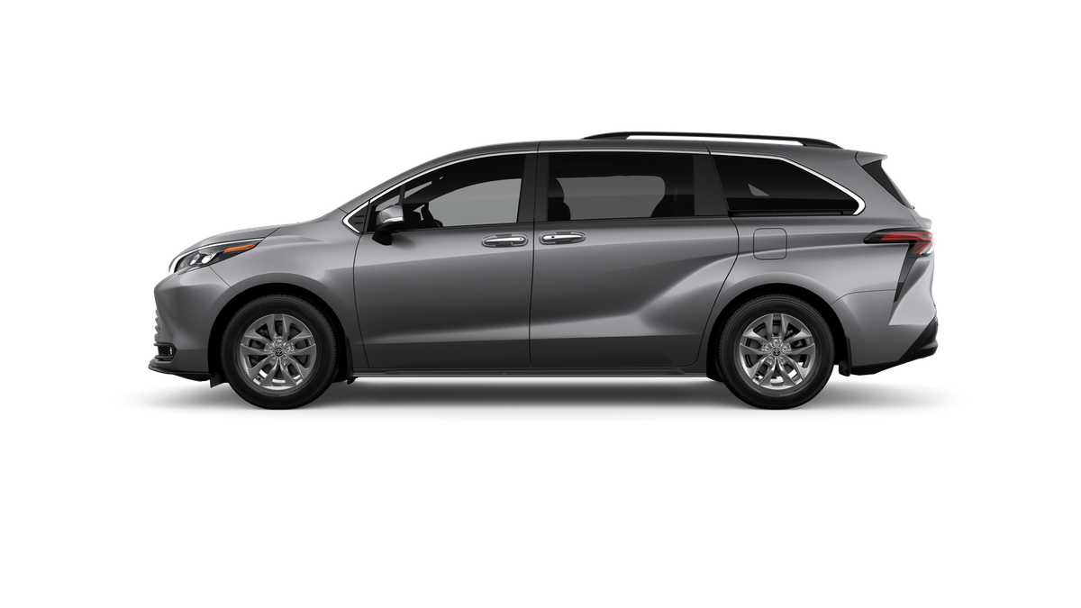 2026 Toyota Sienna XLE FWD