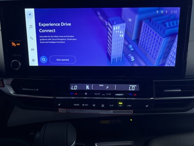 2026 Toyota Sienna XLE FWD