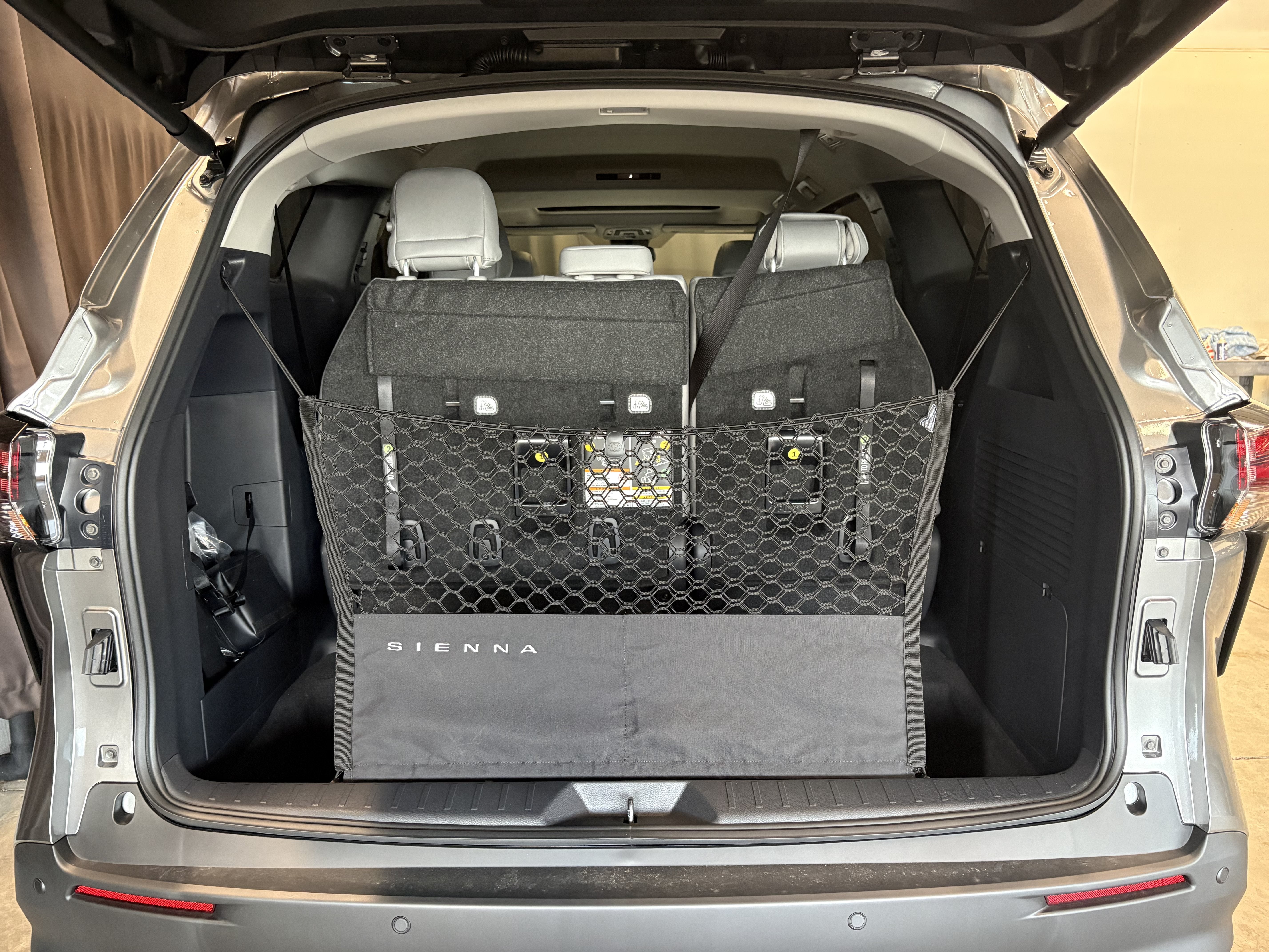 2026 Toyota Sienna XLE FWD