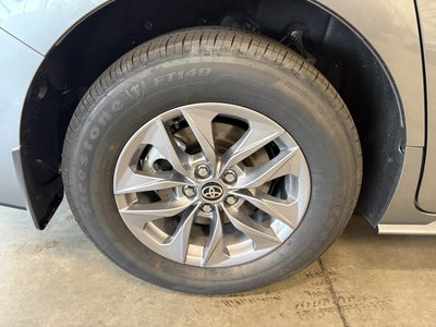 2026 Toyota Sienna XLE FWD