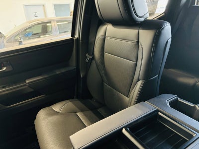 2025 Toyota Tundra SR5 RWD