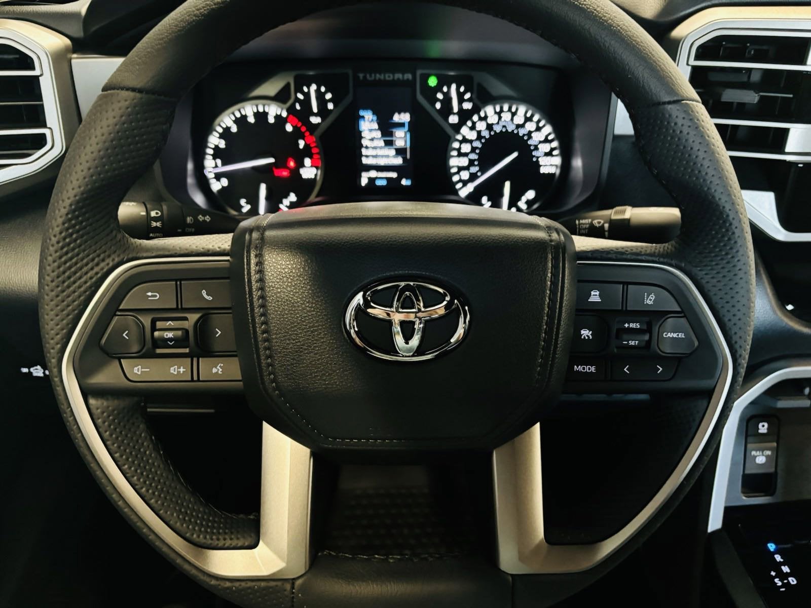 2025 Toyota Tundra SR5 RWD