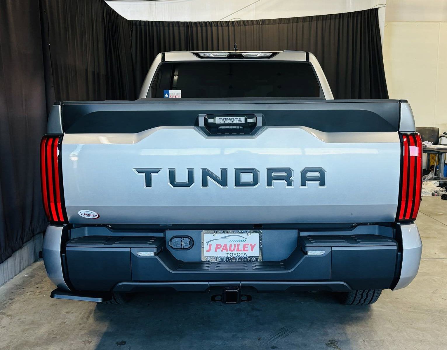 2025 Toyota Tundra SR5 RWD