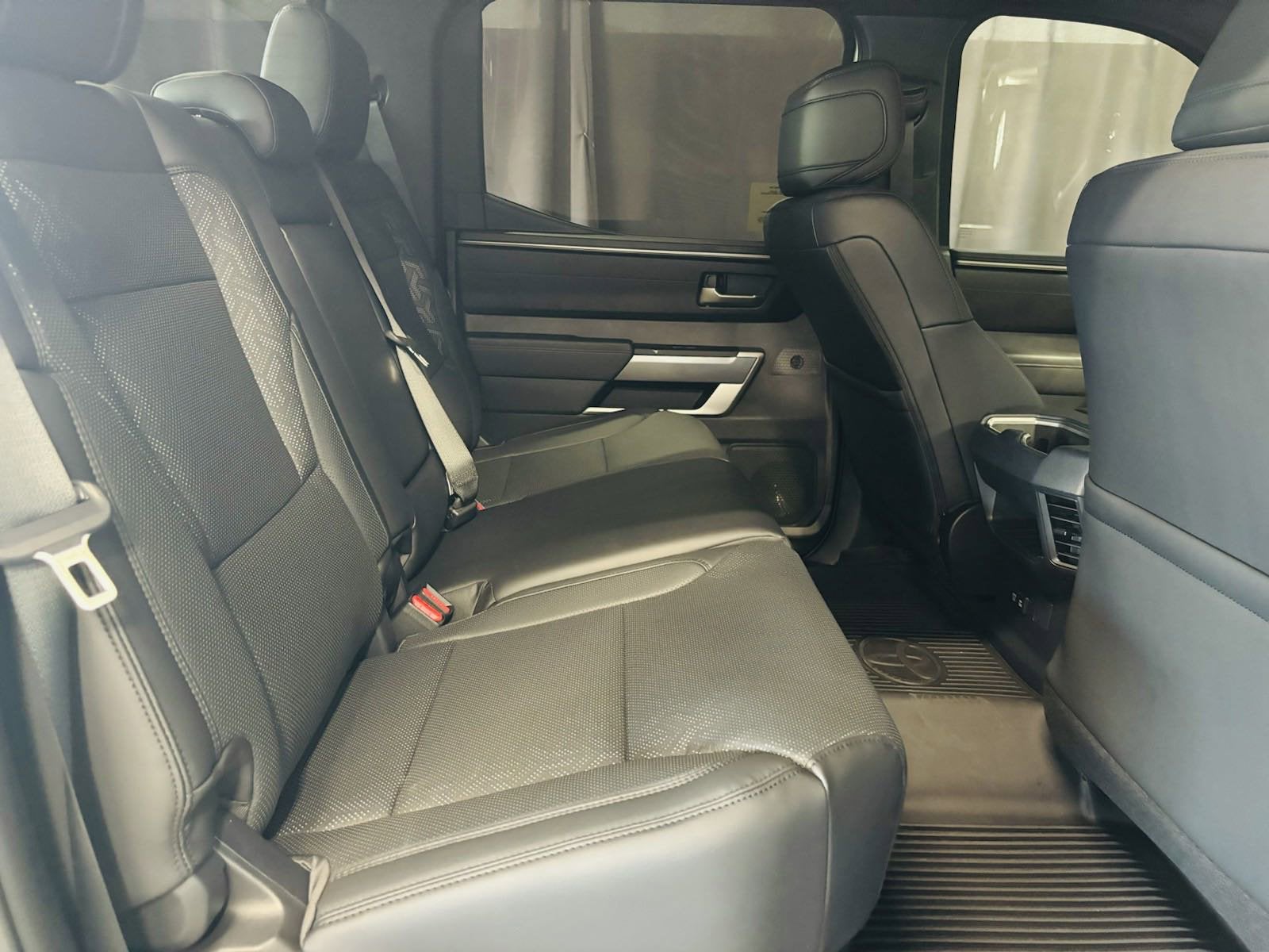 2025 Toyota Tundra SR5 RWD