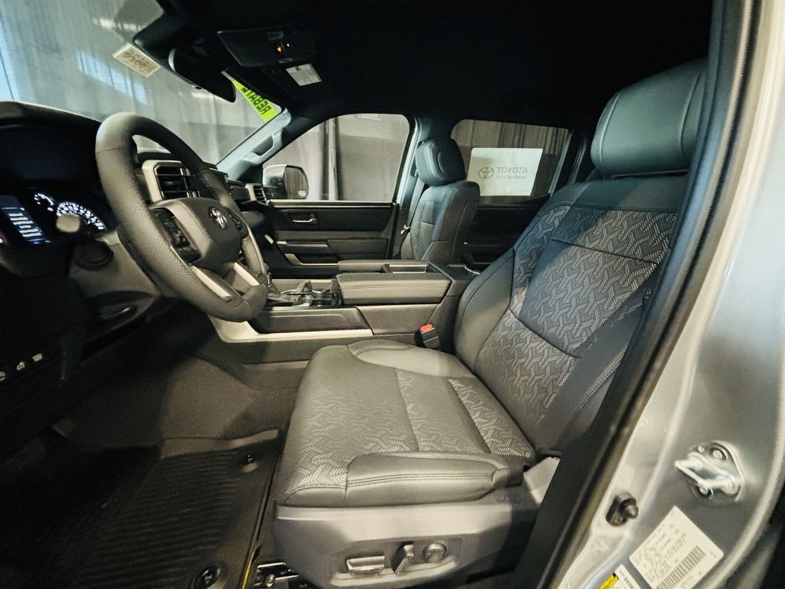 2025 Toyota Tundra SR5 RWD