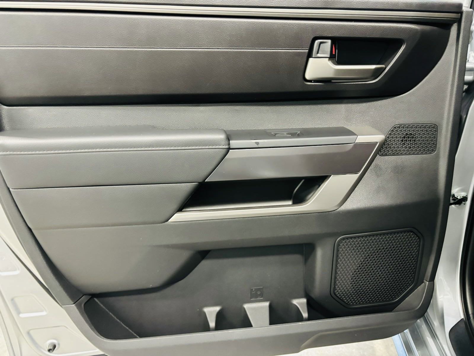 2025 Toyota Tundra SR5 RWD