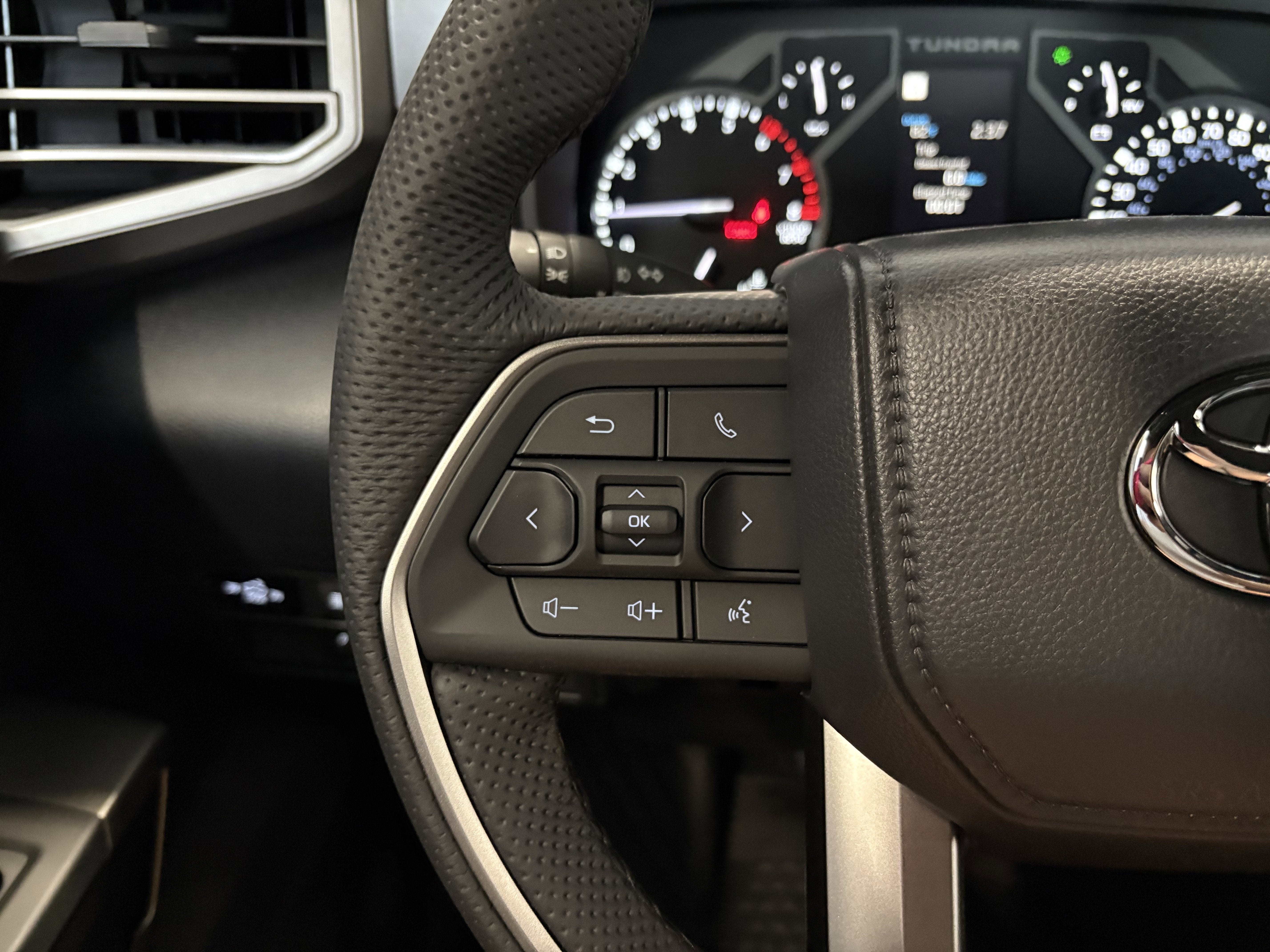 2026 Toyota Tundra SR5 Premium 4WD