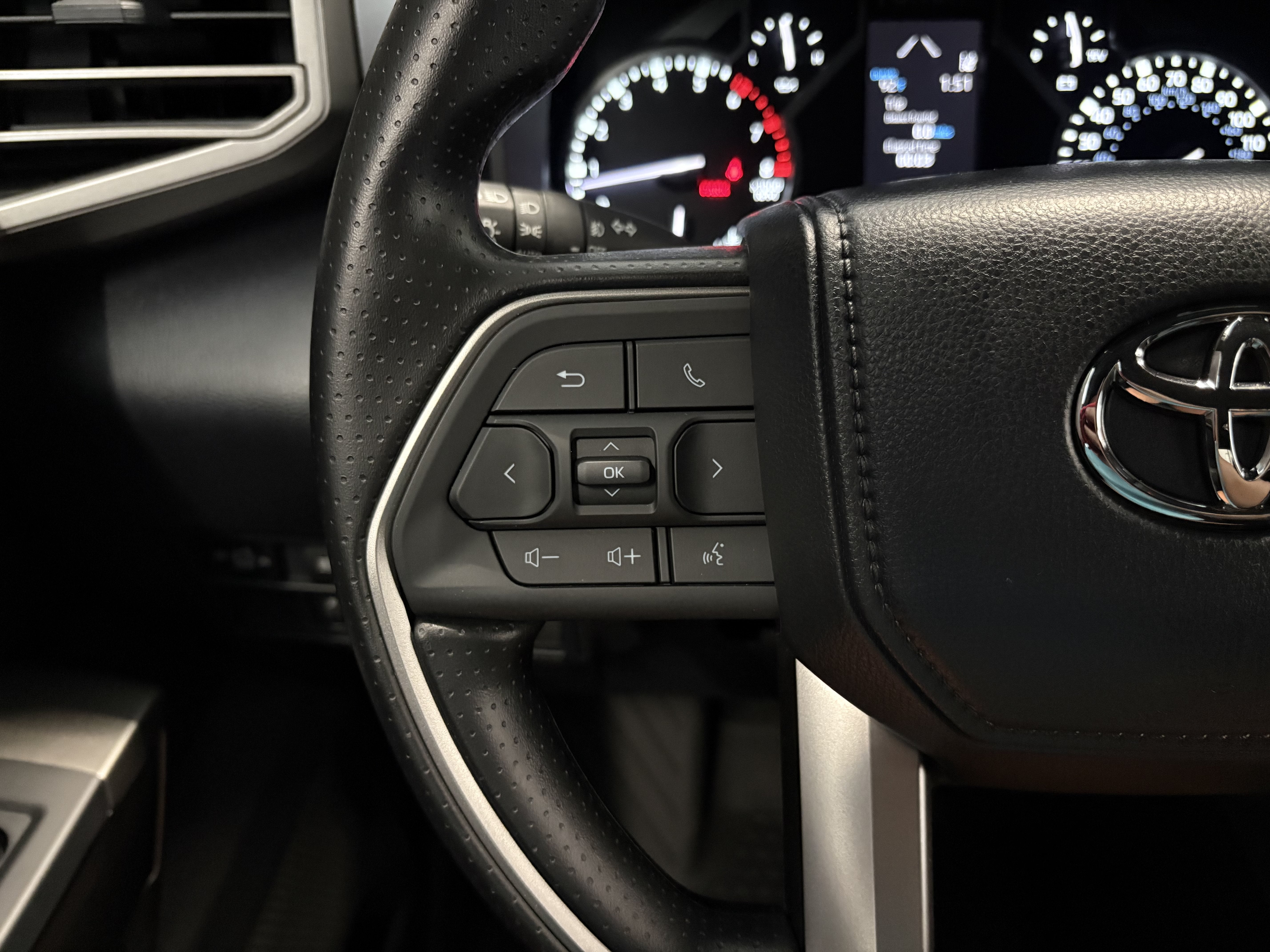 2026 Toyota Tundra SR5 4WD