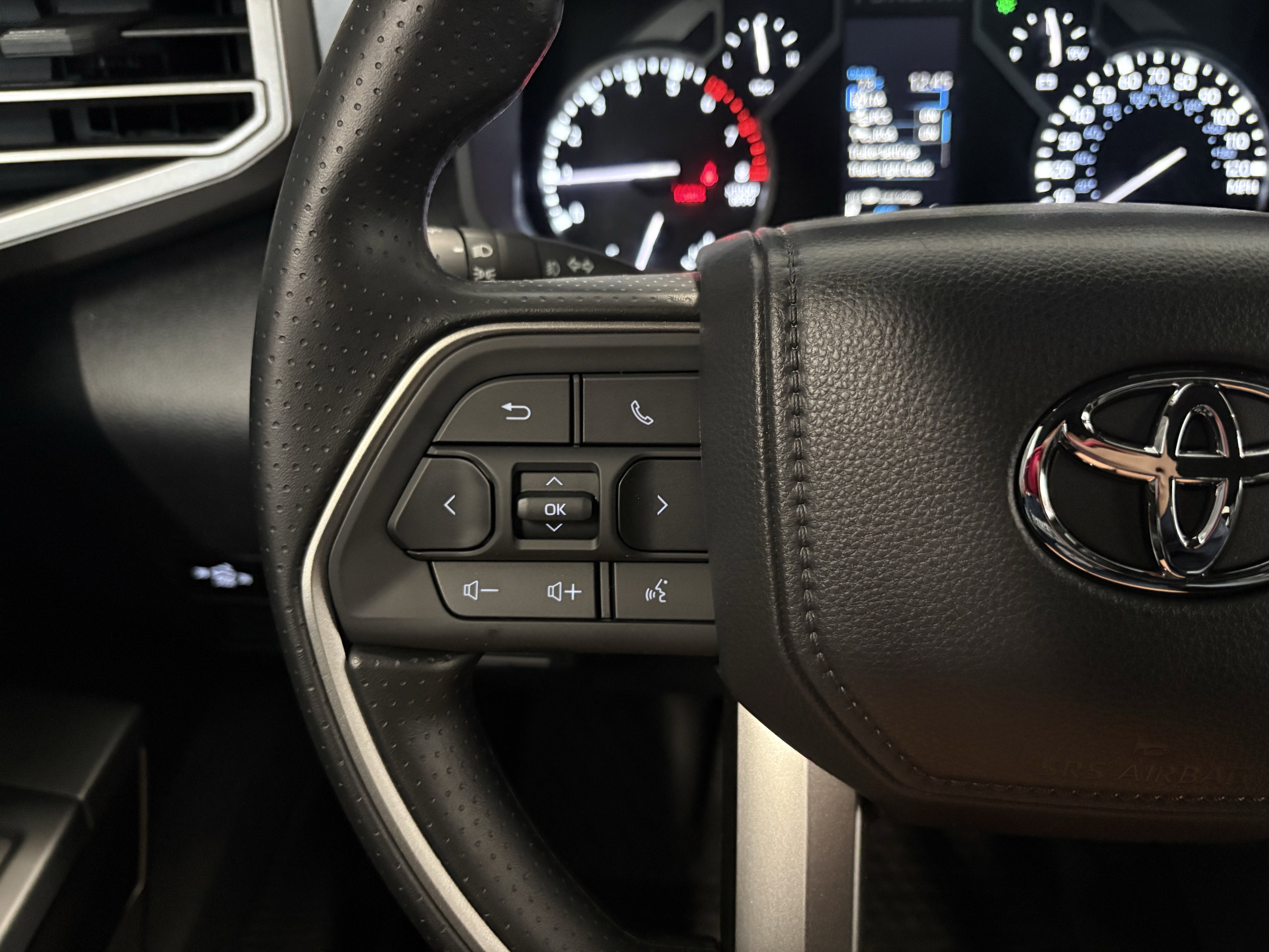 2026 Toyota Tundra SR5 4WD