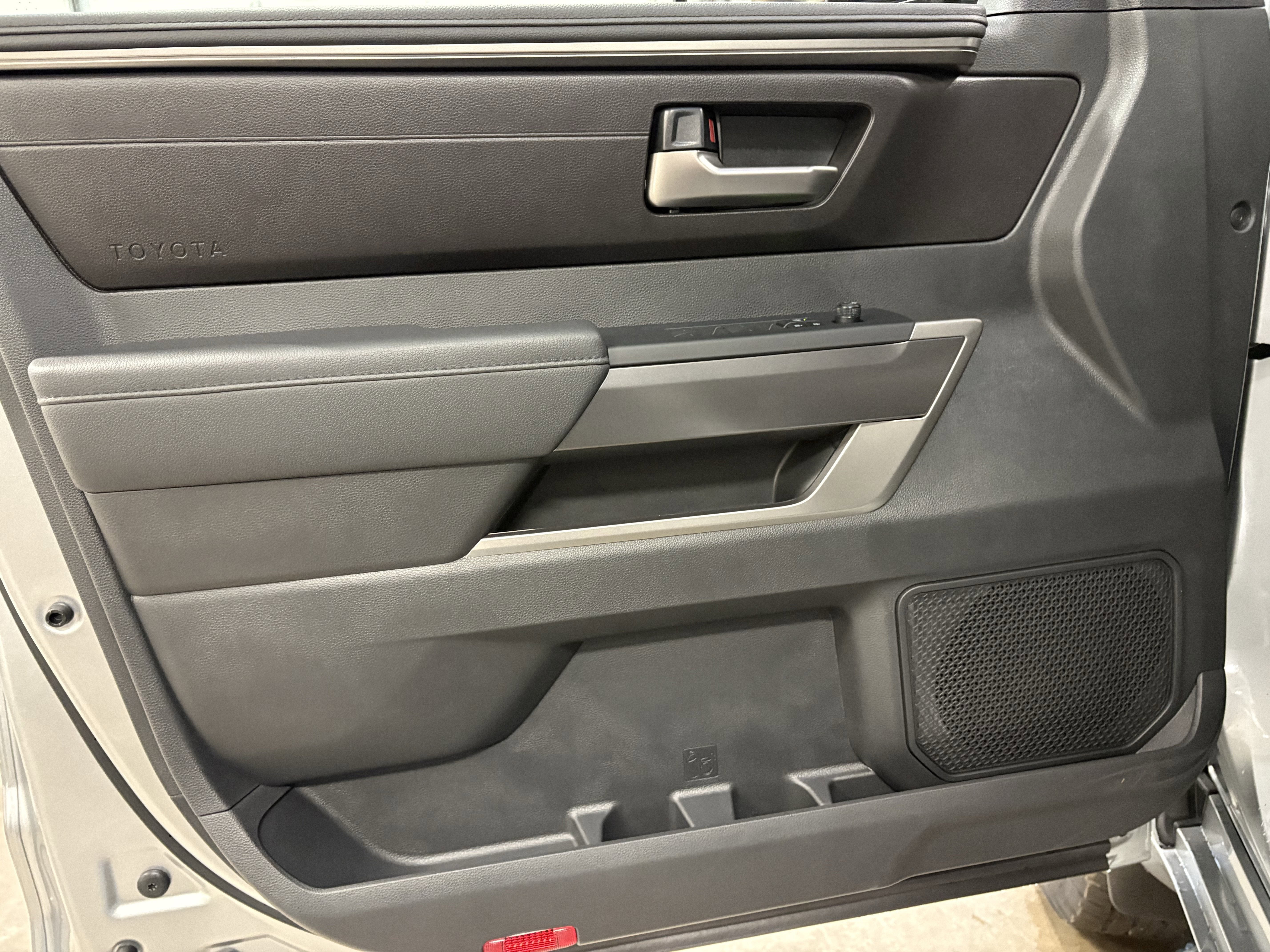 2026 Toyota Tundra SR5 - TRD Off Road Premium 4WD