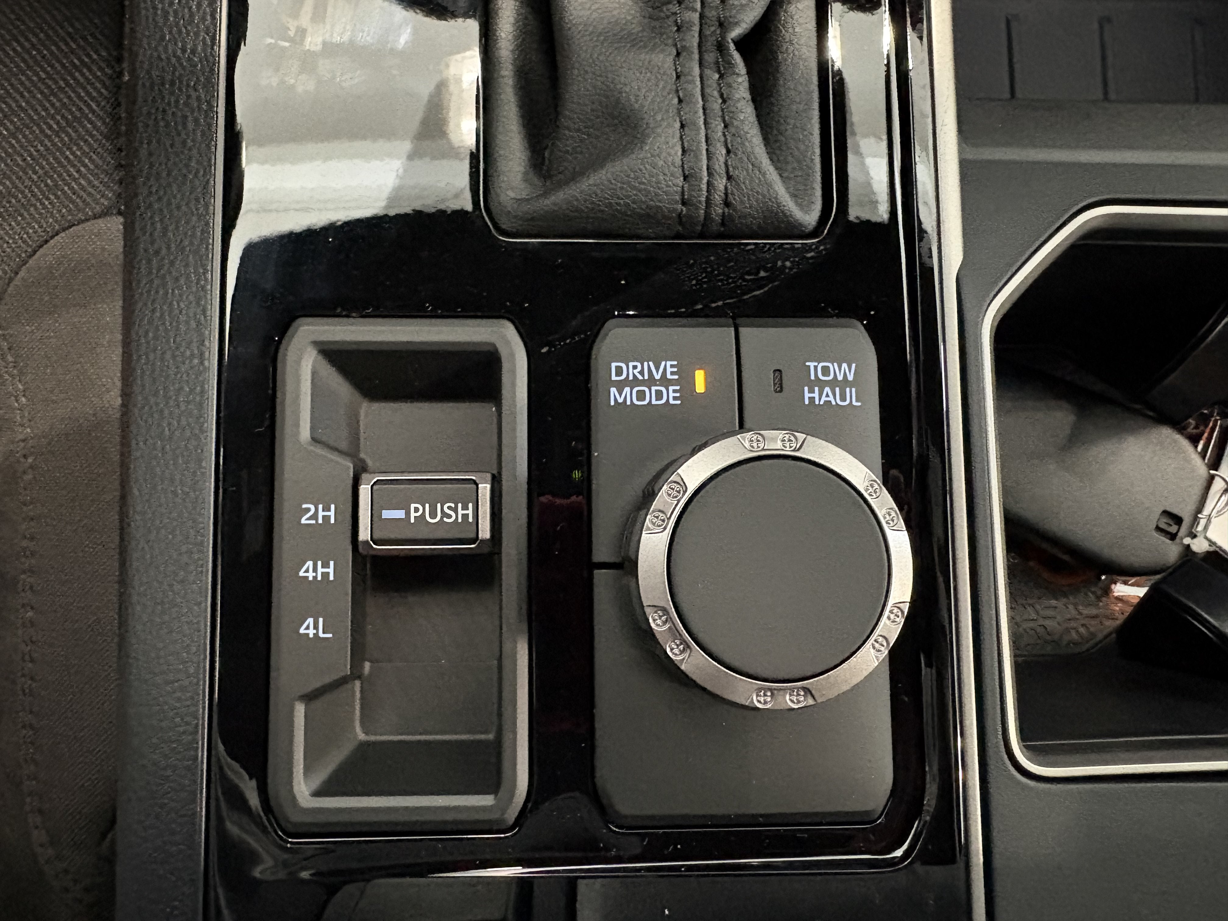 2026 Toyota Tundra SR5 4WD