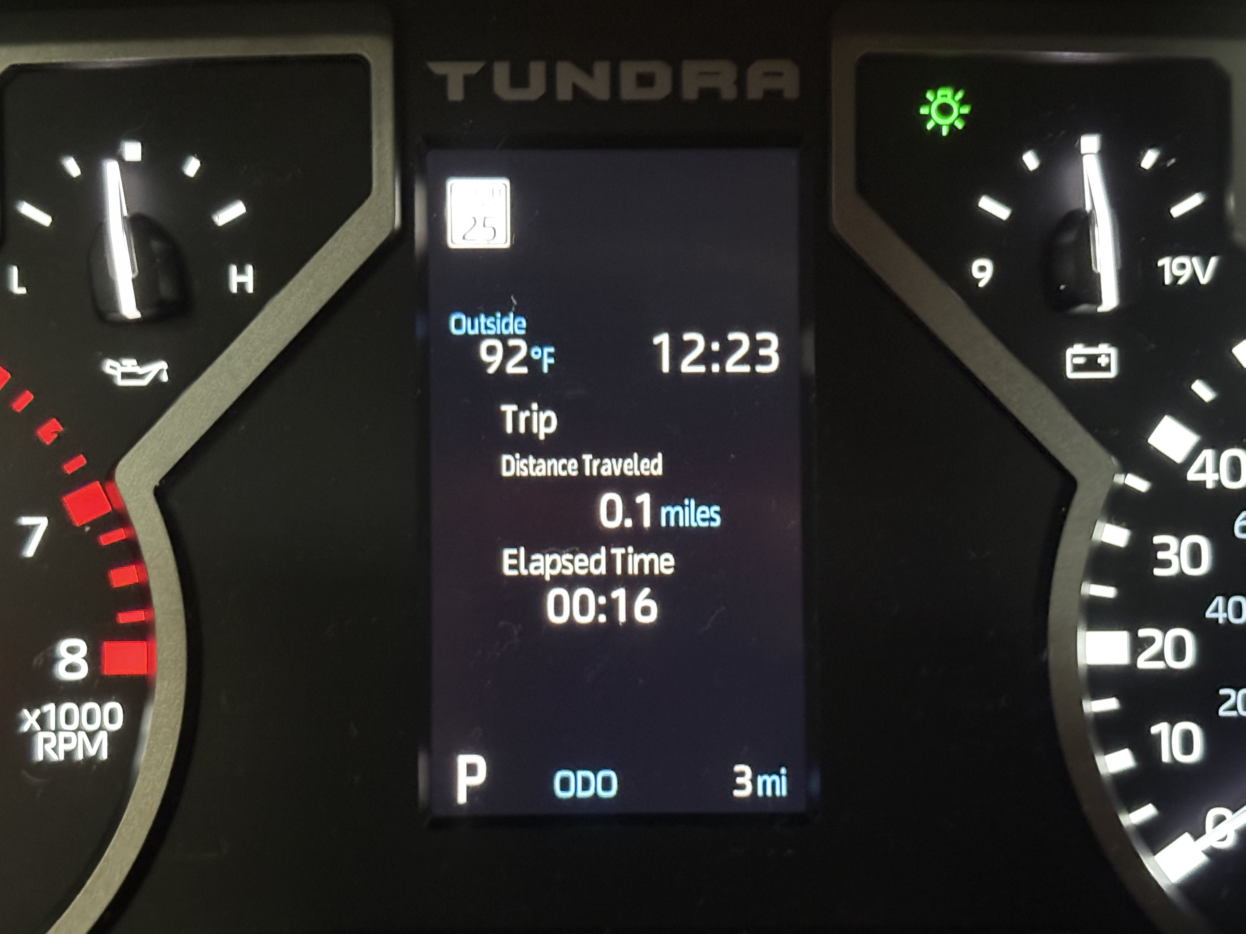 2026 Toyota Tundra SR5 4WD