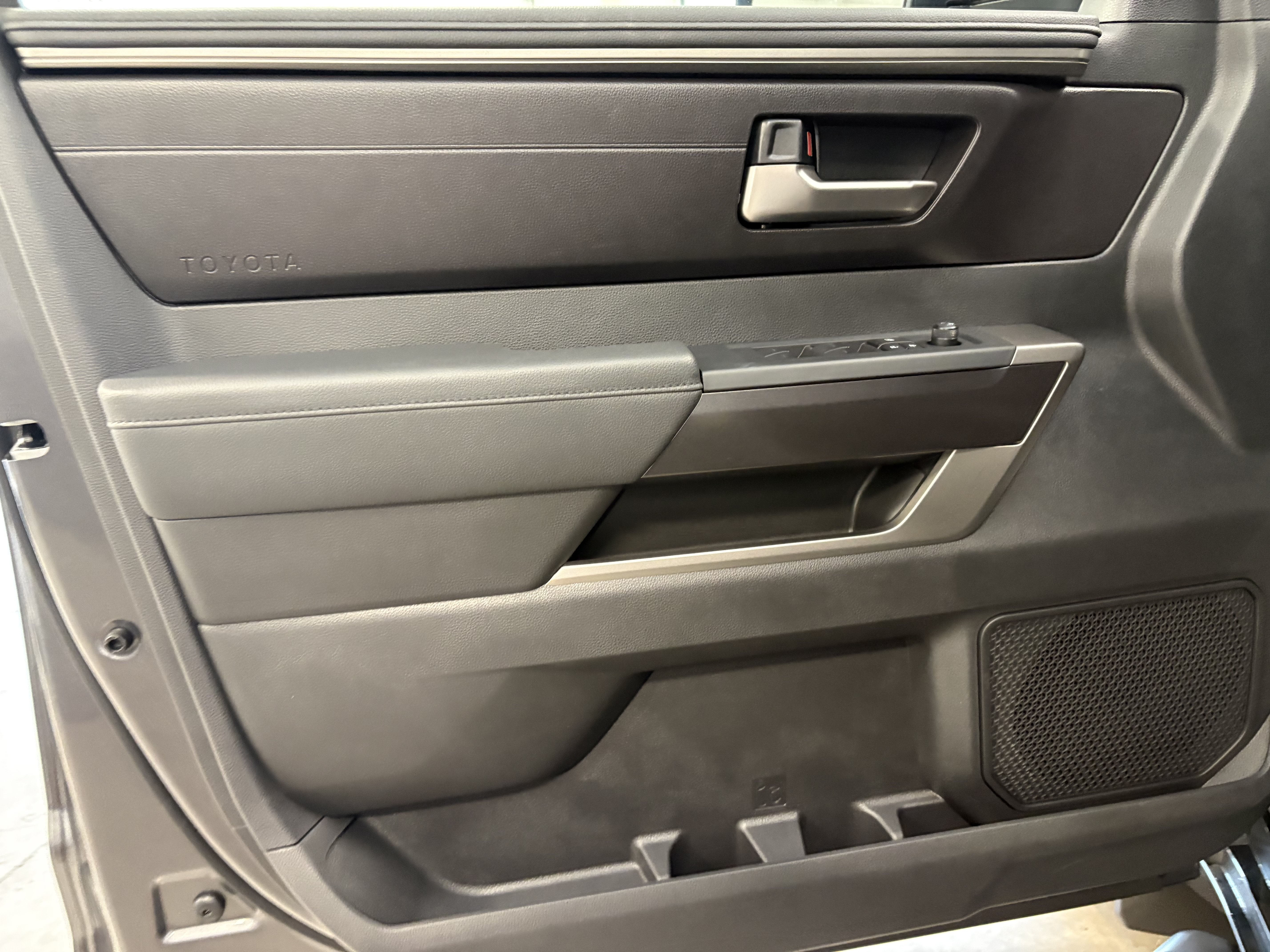 2026 Toyota Tundra SR5 4WD