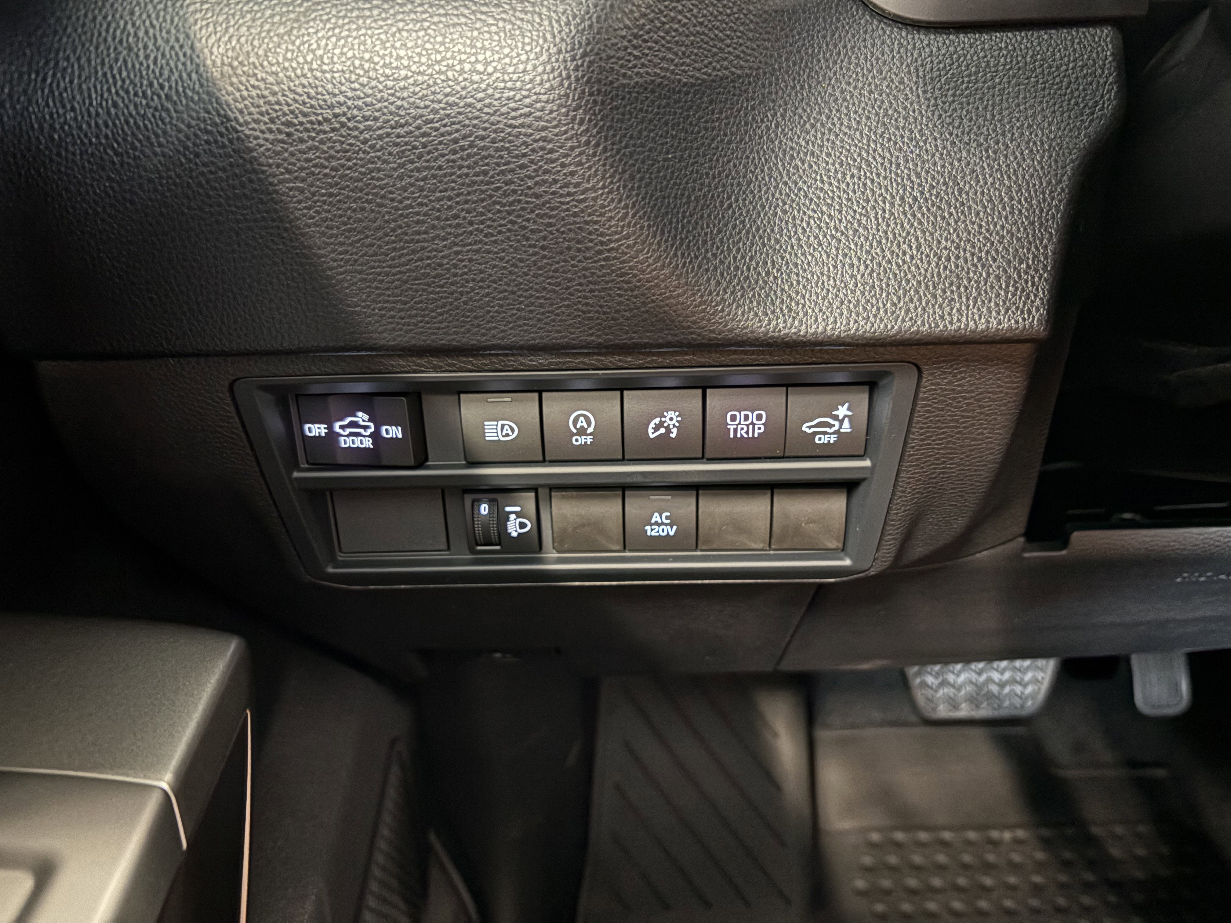 2026 Toyota Tundra SR5 Premium 4WD