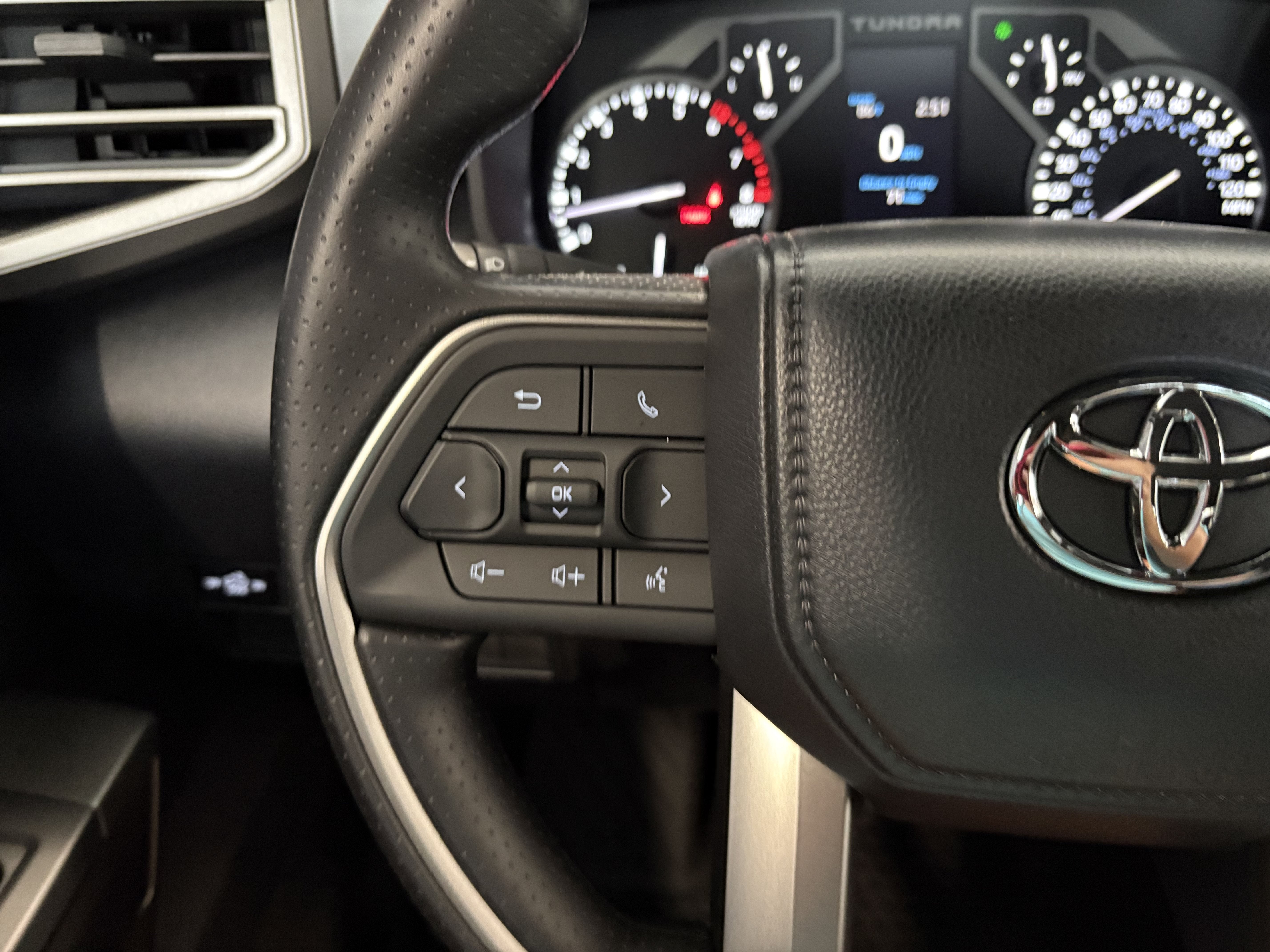 2026 Toyota Tundra SR5 4WD