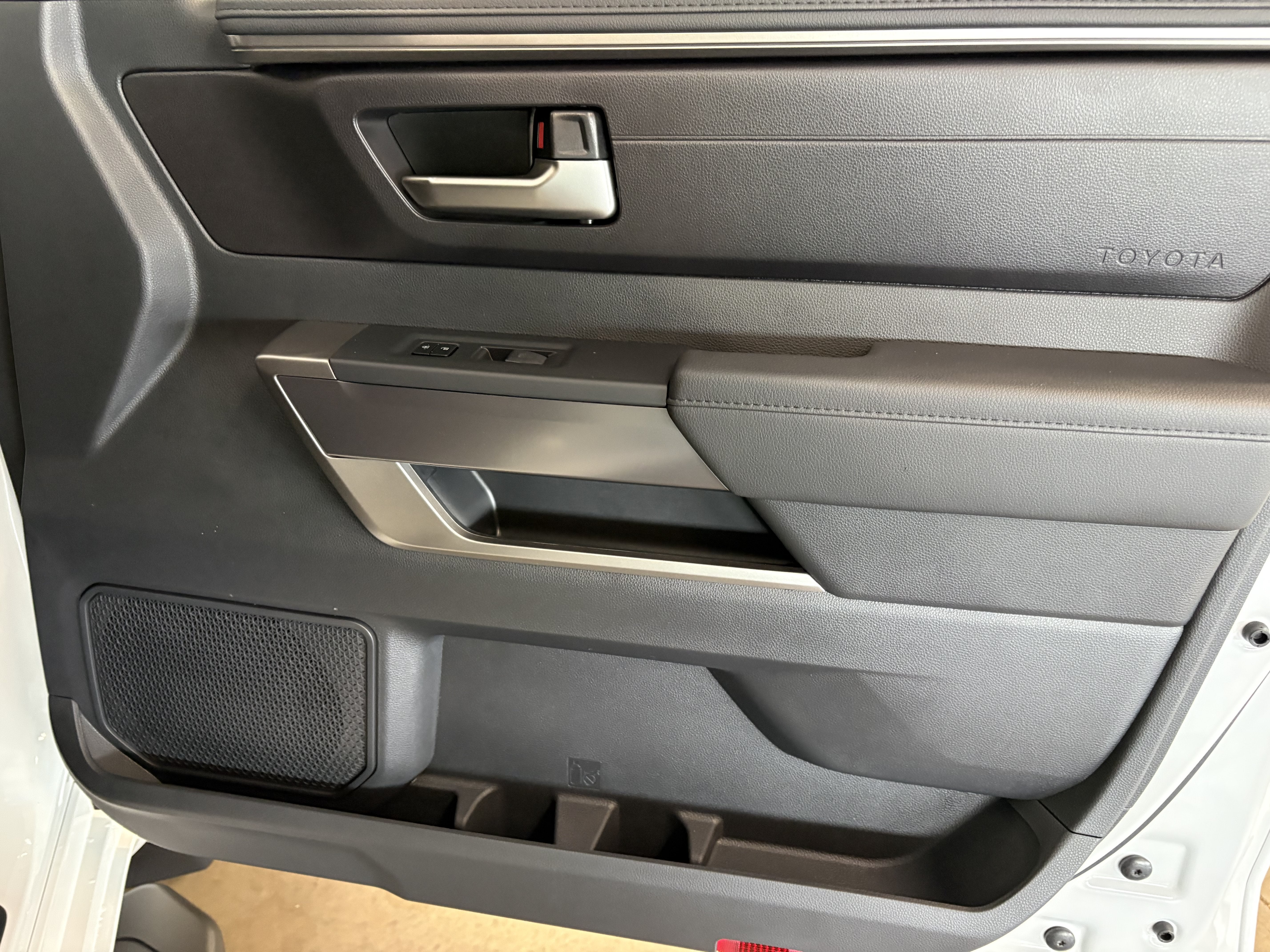 2026 Toyota Tundra SR5 4WD