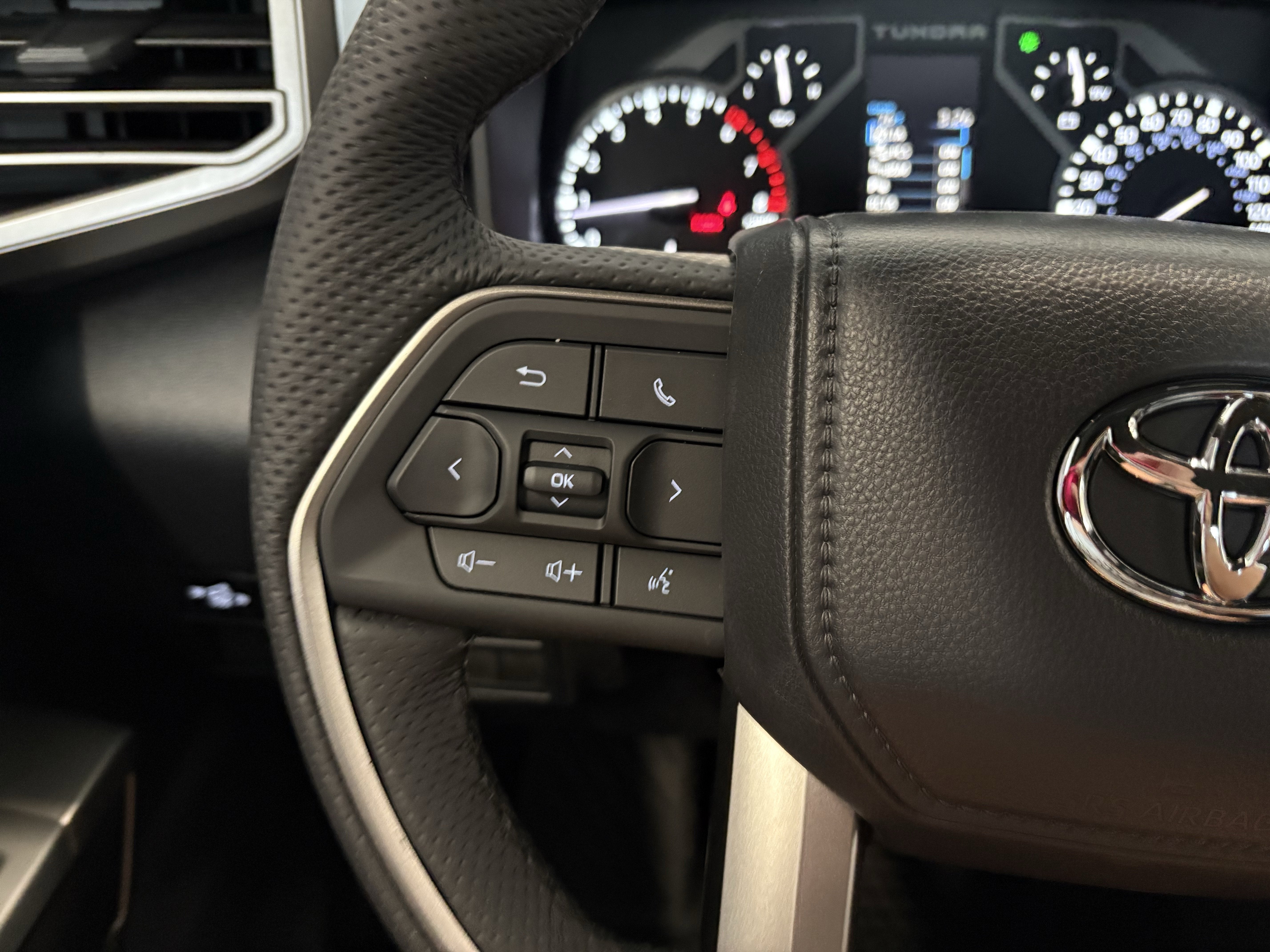 2026 Toyota Tundra SR5 Premium 4WD