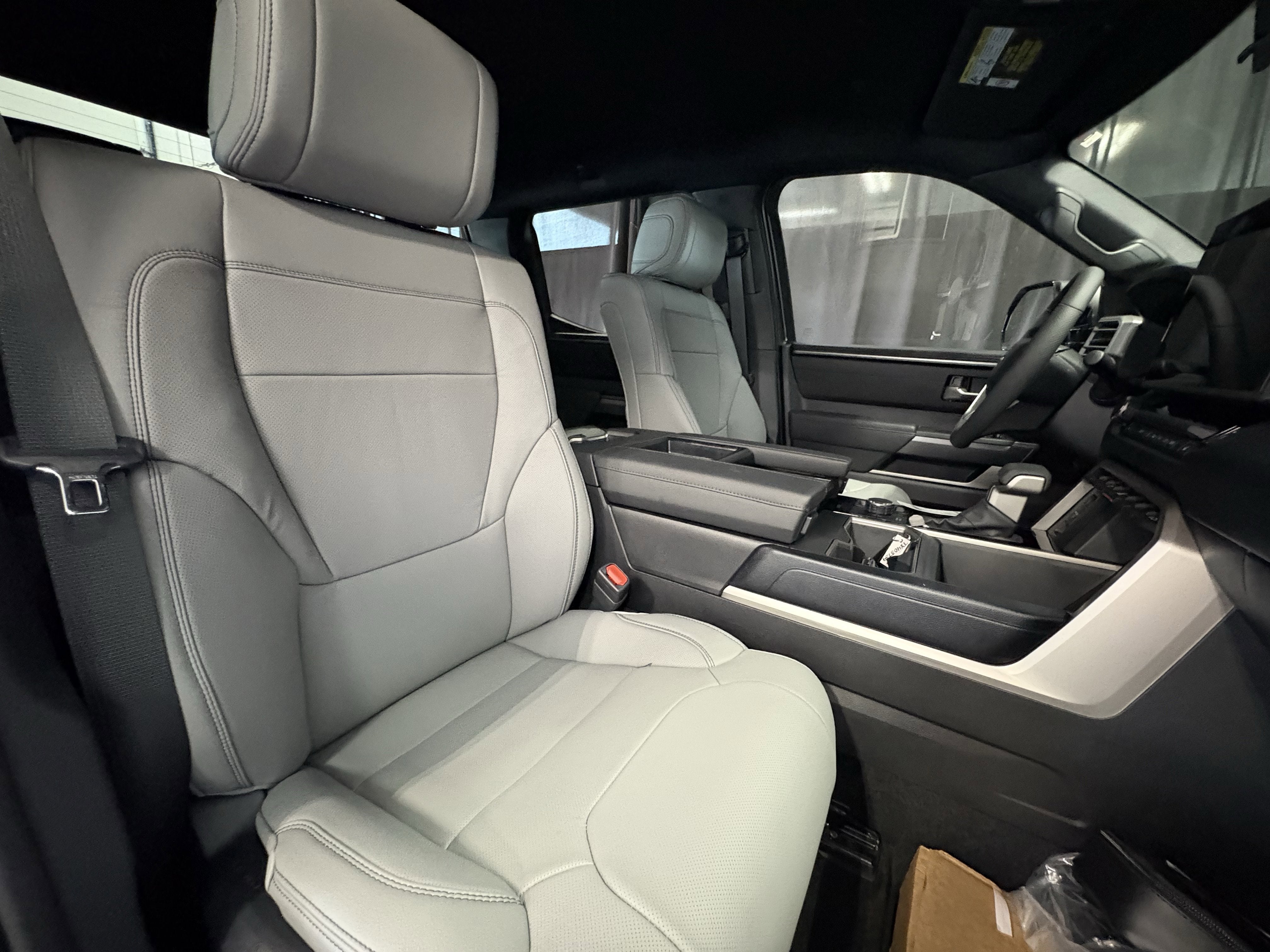2026 Toyota Tundra SR5 Premium 4WD