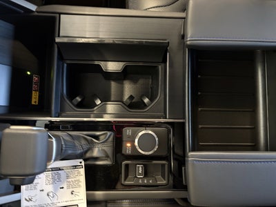 2026 Toyota Tundra Platinum 4WD