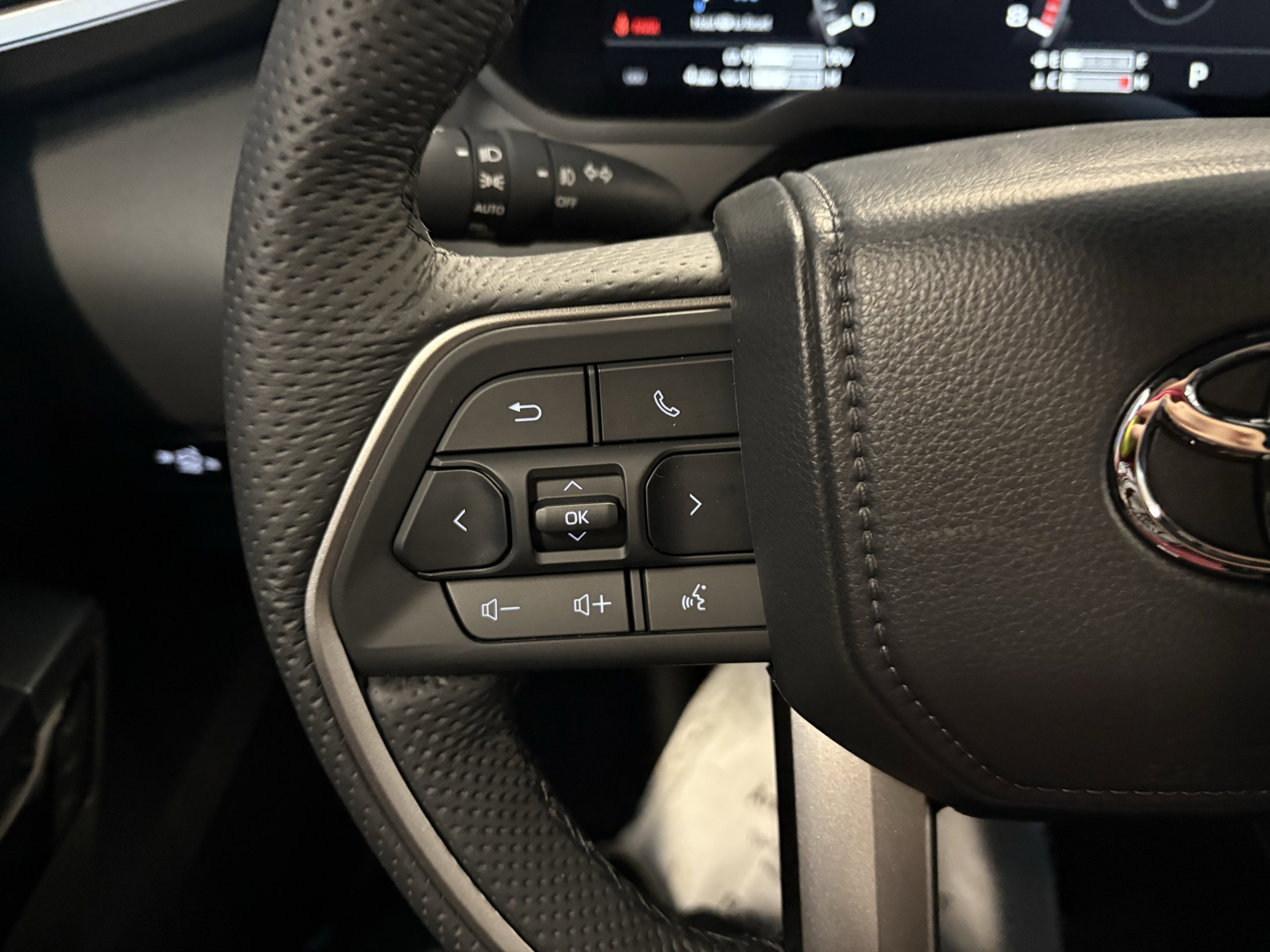 2026 Toyota Tundra Limited - TRD Off Road 4WD