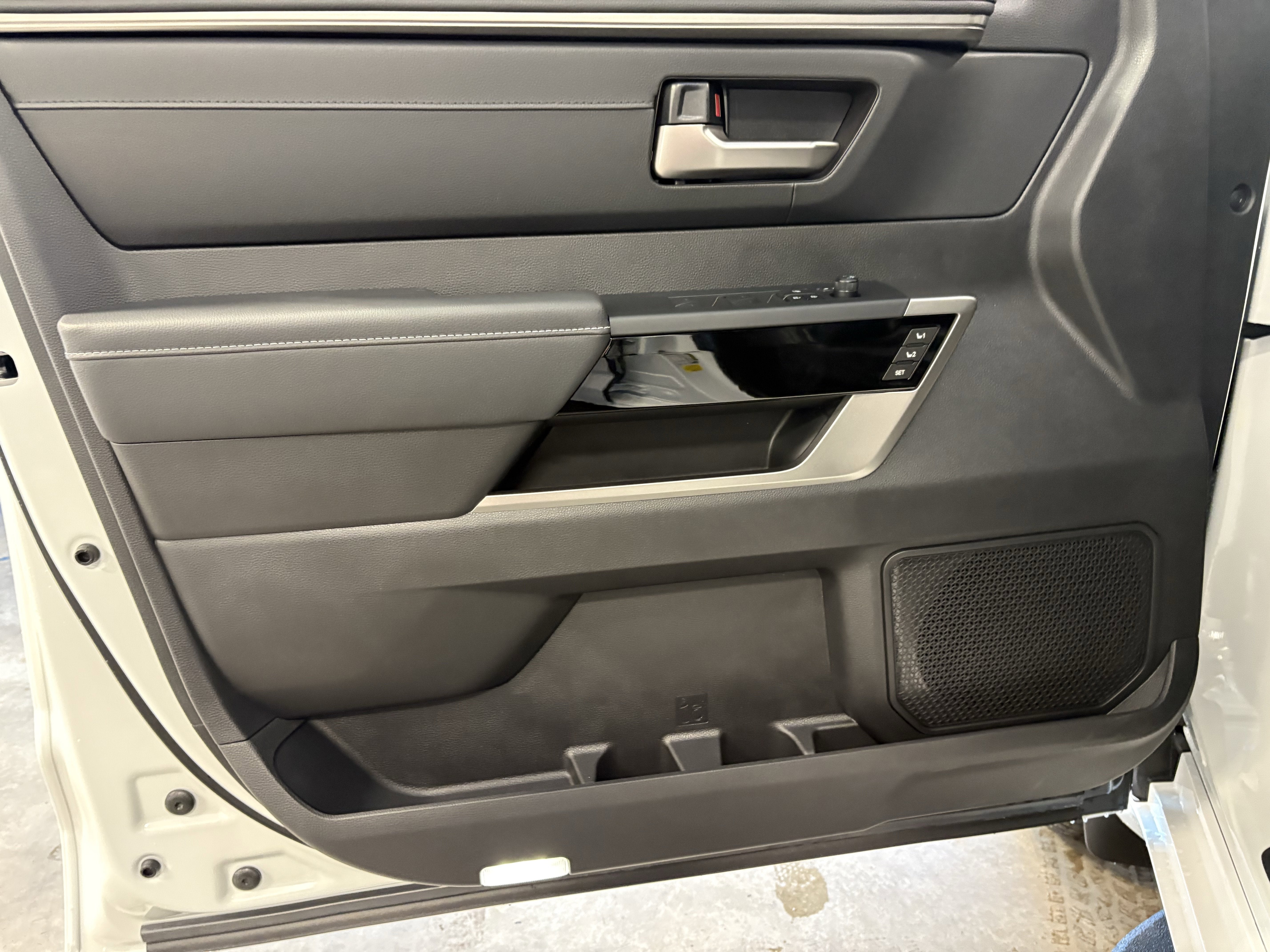 2026 Toyota Tundra Limited - TRD Off Road 4WD