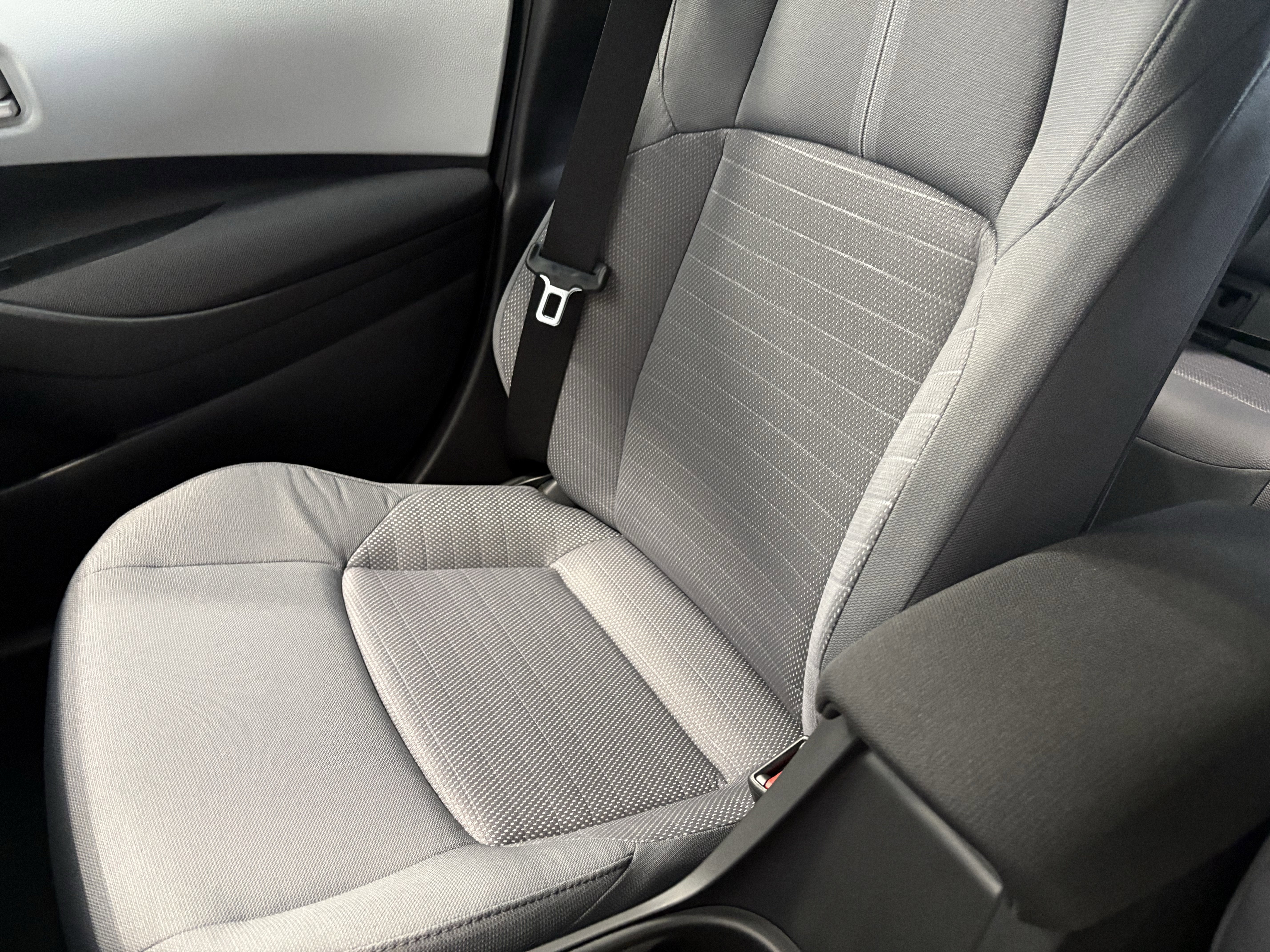 2026 Toyota Corolla SE FWD