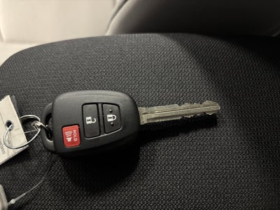 2026 Toyota Corolla Cross L FWD