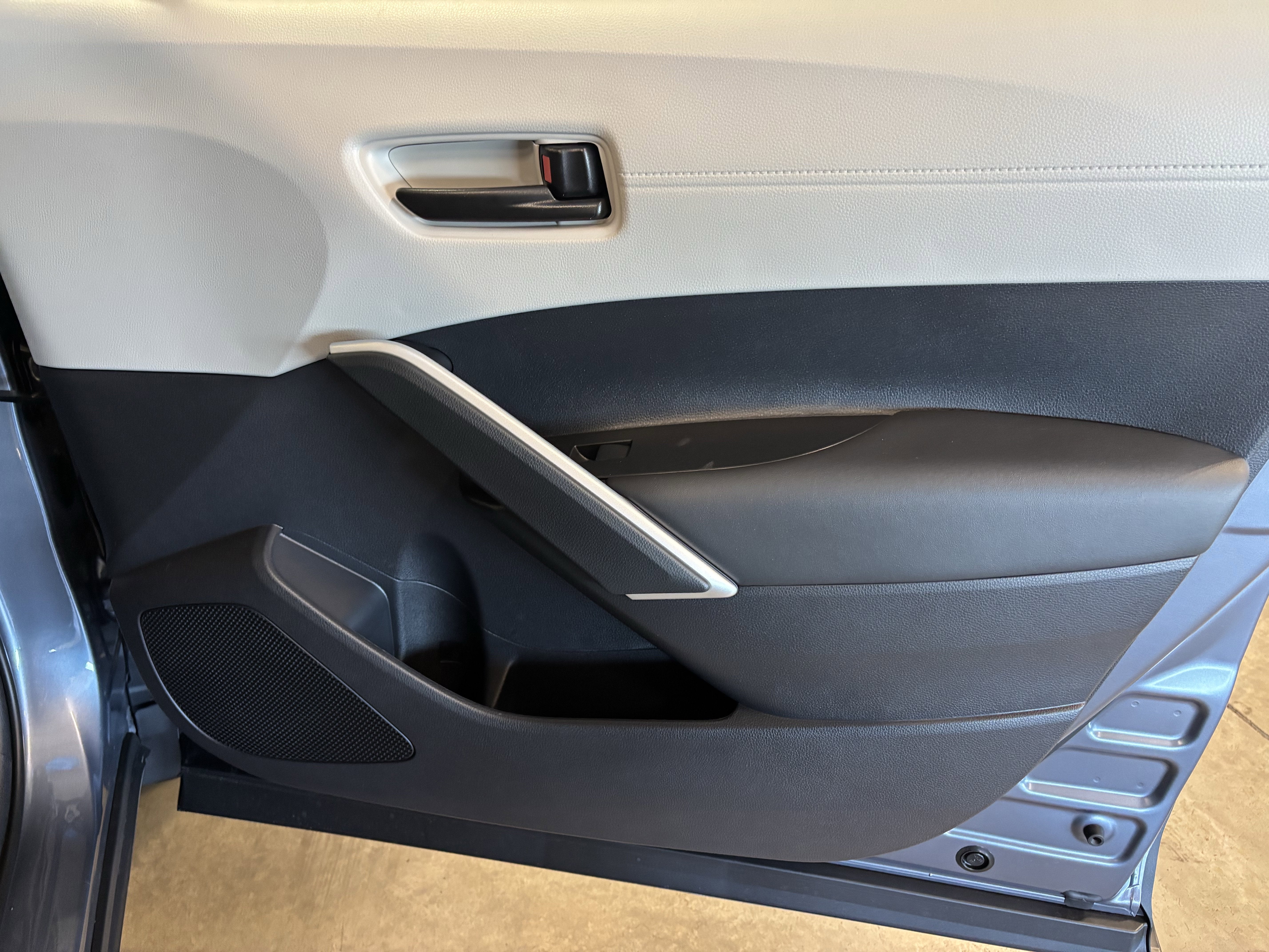 2026 Toyota Corolla Cross L FWD