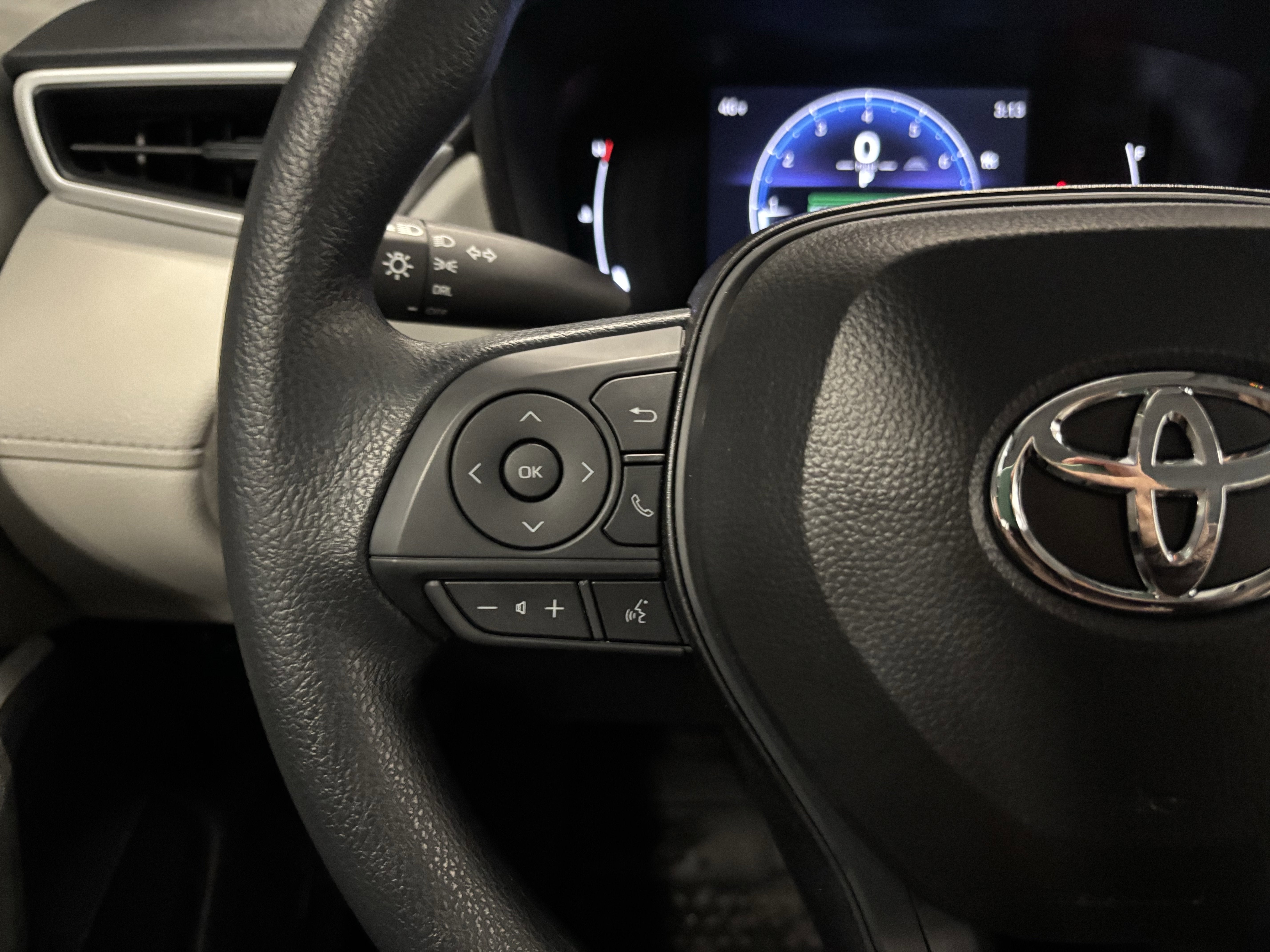 2026 Toyota Corolla Cross L FWD